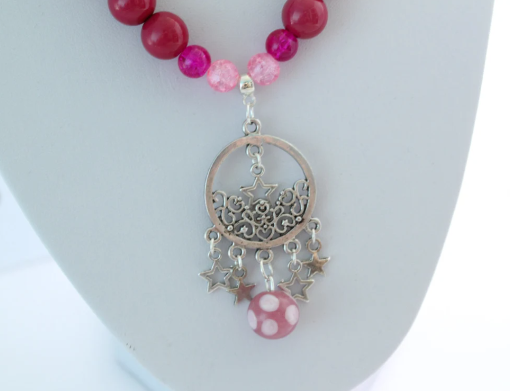 Gorgeous Shades of Pink Lampwork Crackle Glass Stars Pendant Necklace