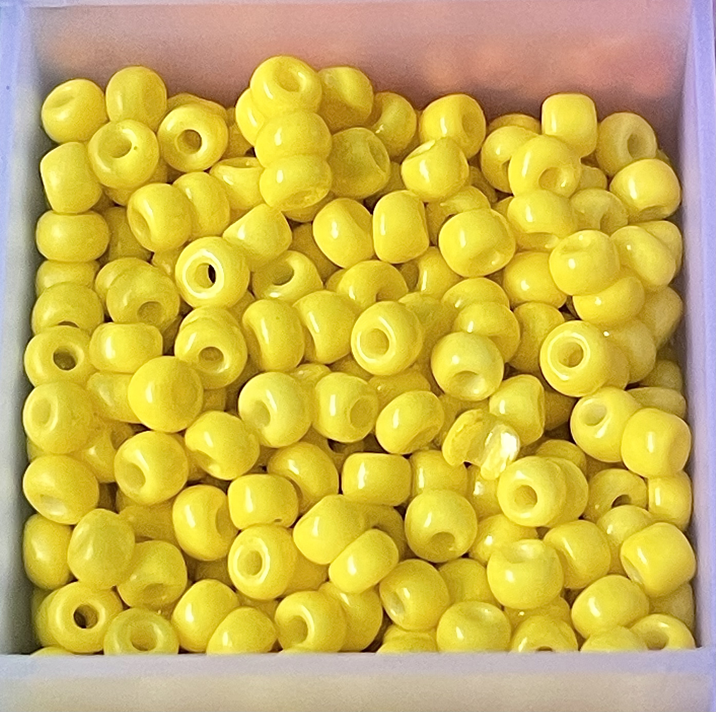 8/0 Sunshine Yellow Glass Seed Beads