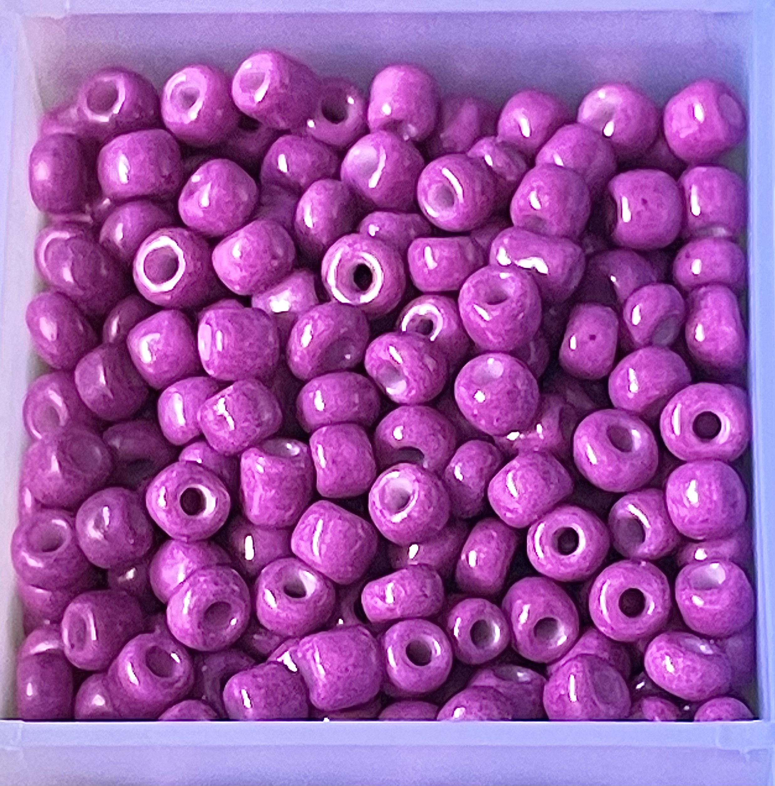 8/0 Orchid Purple Glass Seed Beads