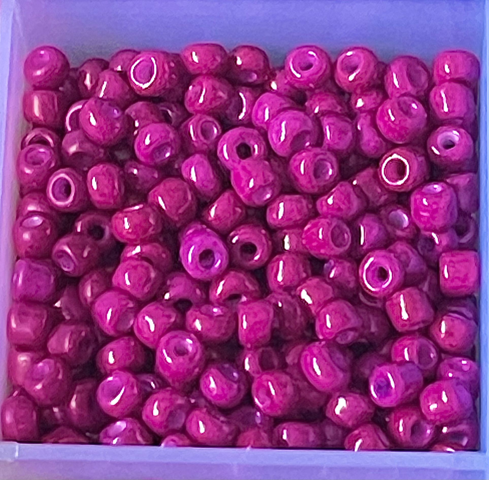 8/0 Soft Raspberry Purple Glass Seed Beads