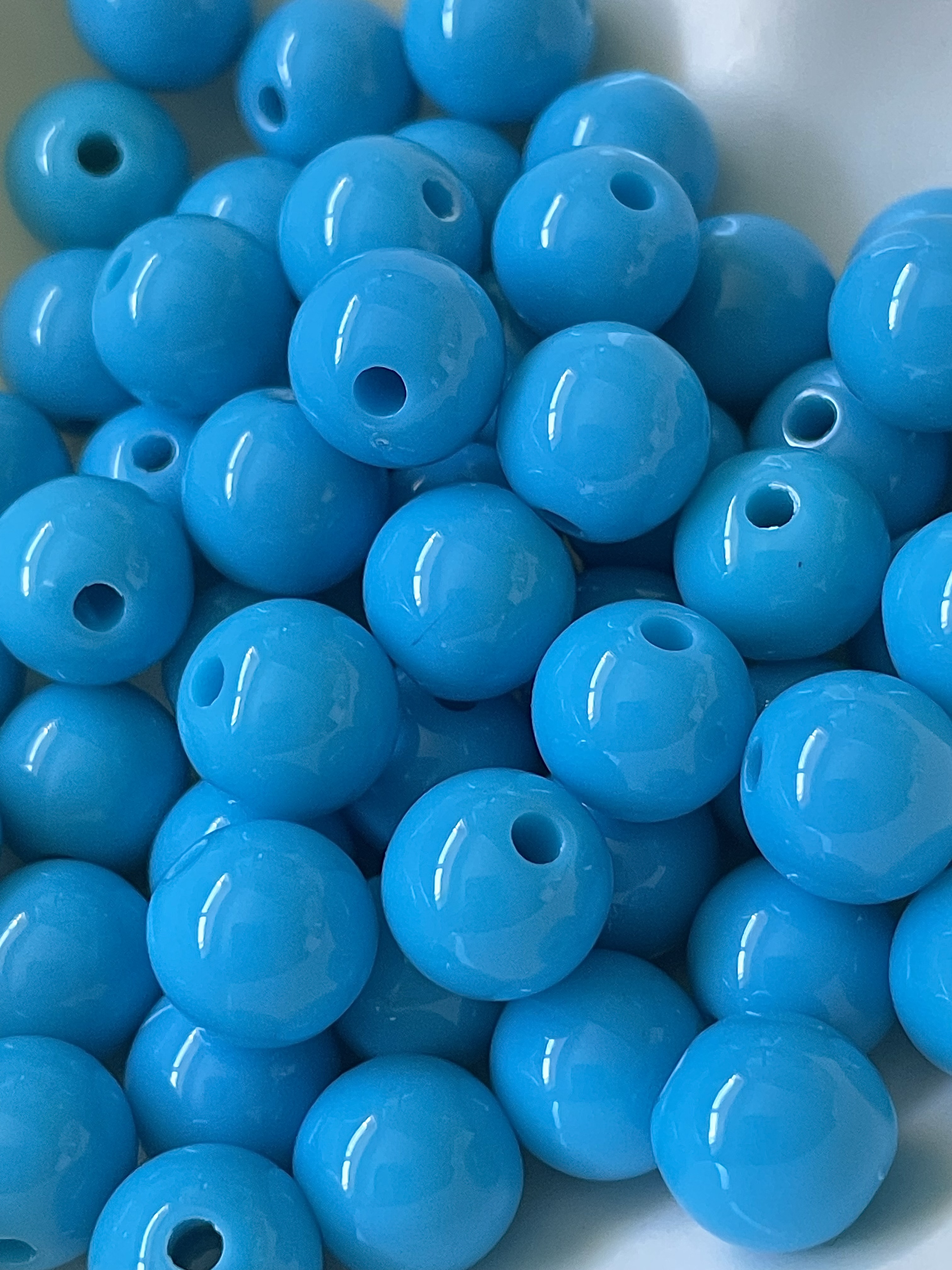10mm Light Blue Round Bubblegum Resin Juice Globe Beads