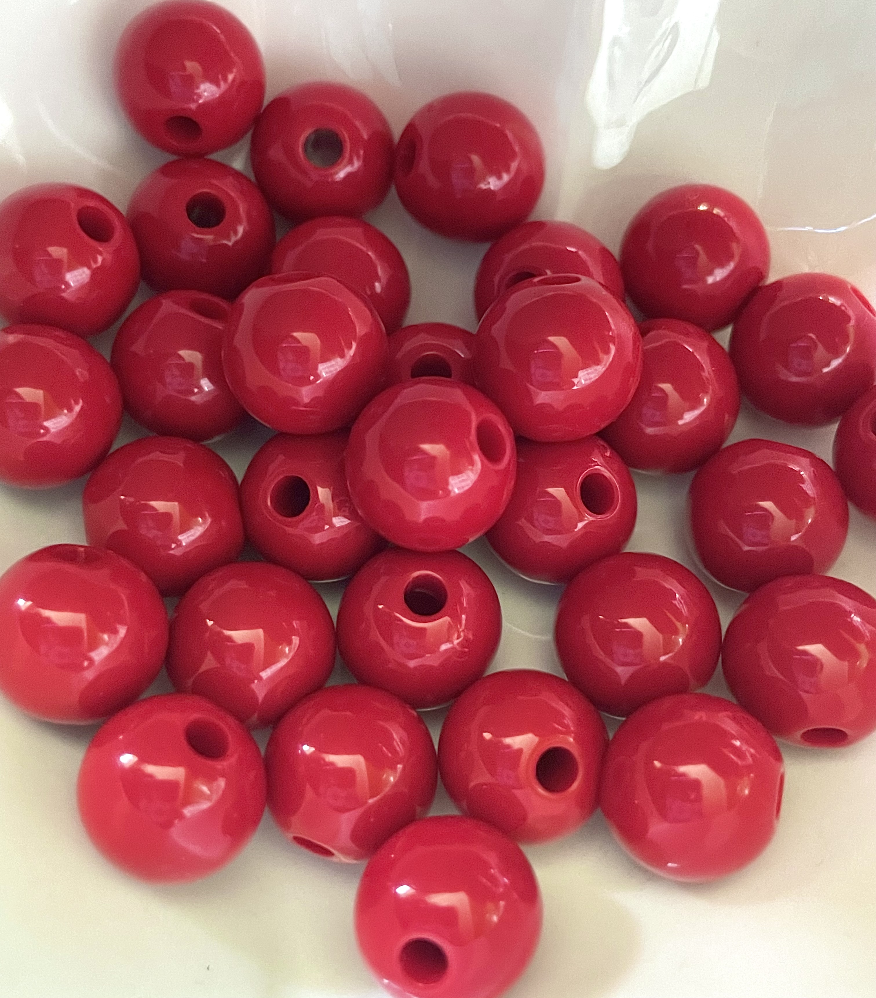 12mm Red Round Bubblegum Resin Juice Globe Beads