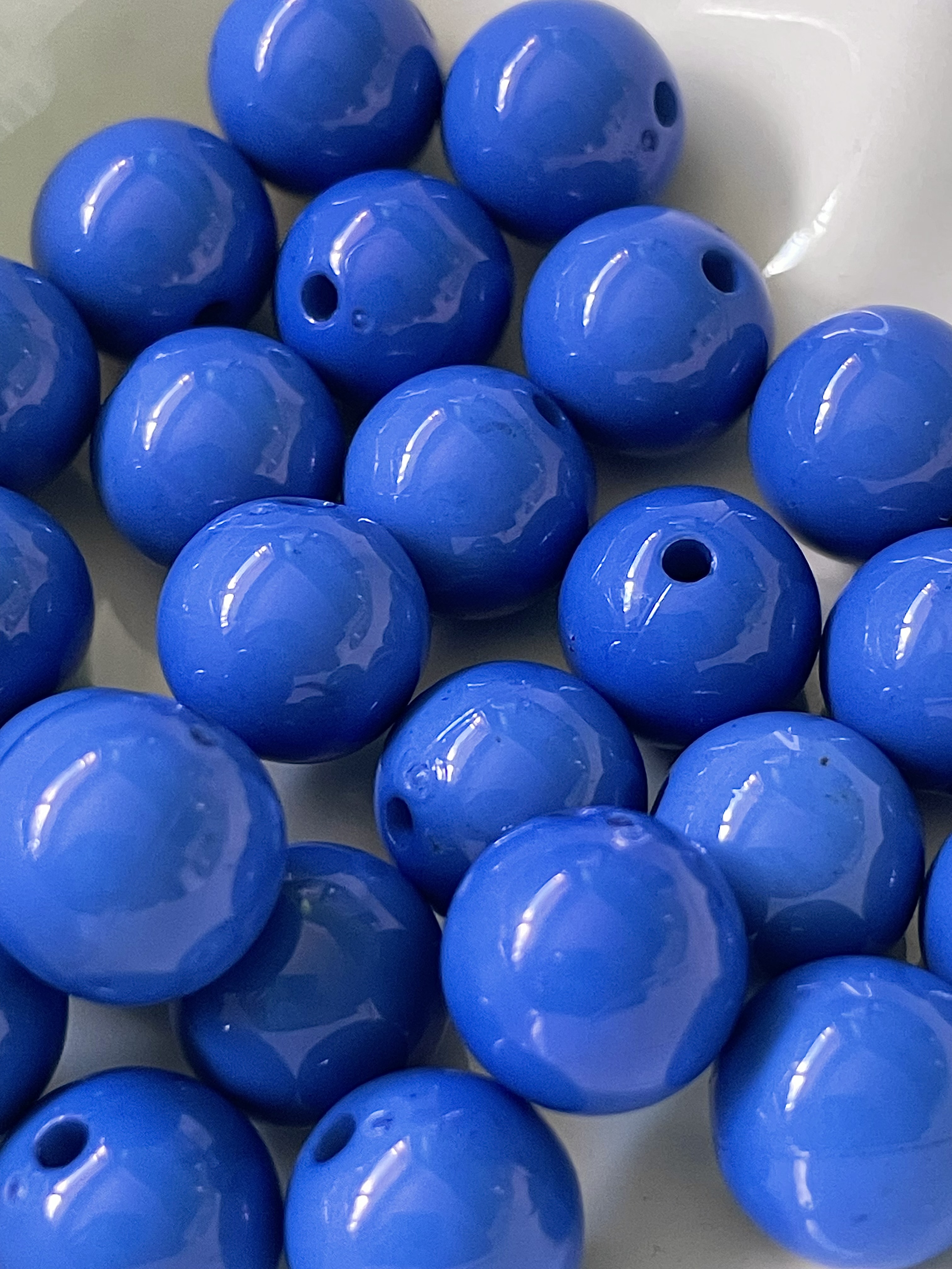 12mm Medium Blue Round Bubblegum Resin Juice Globe Beads