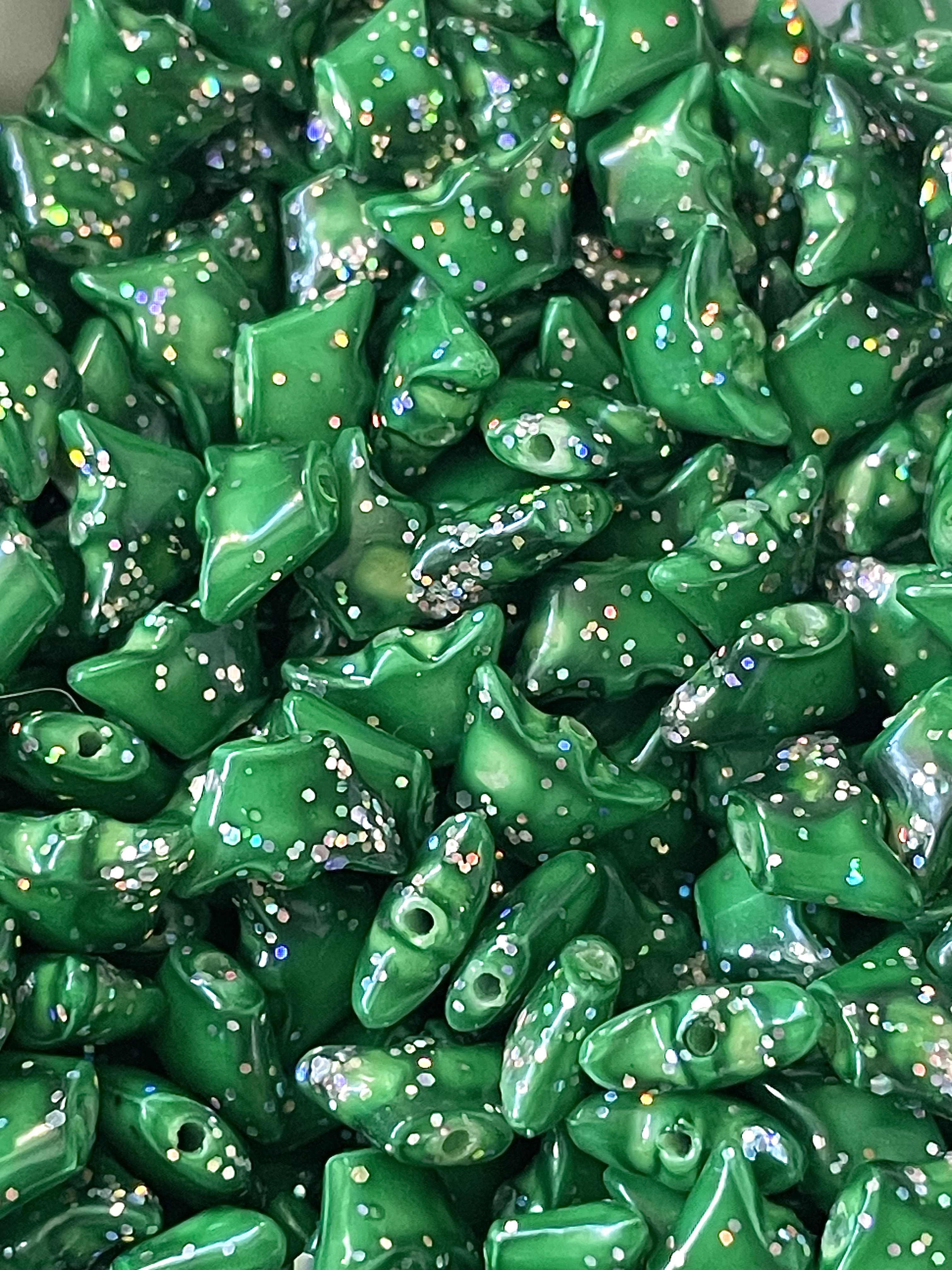 Dark Green Glittered Crown Beads