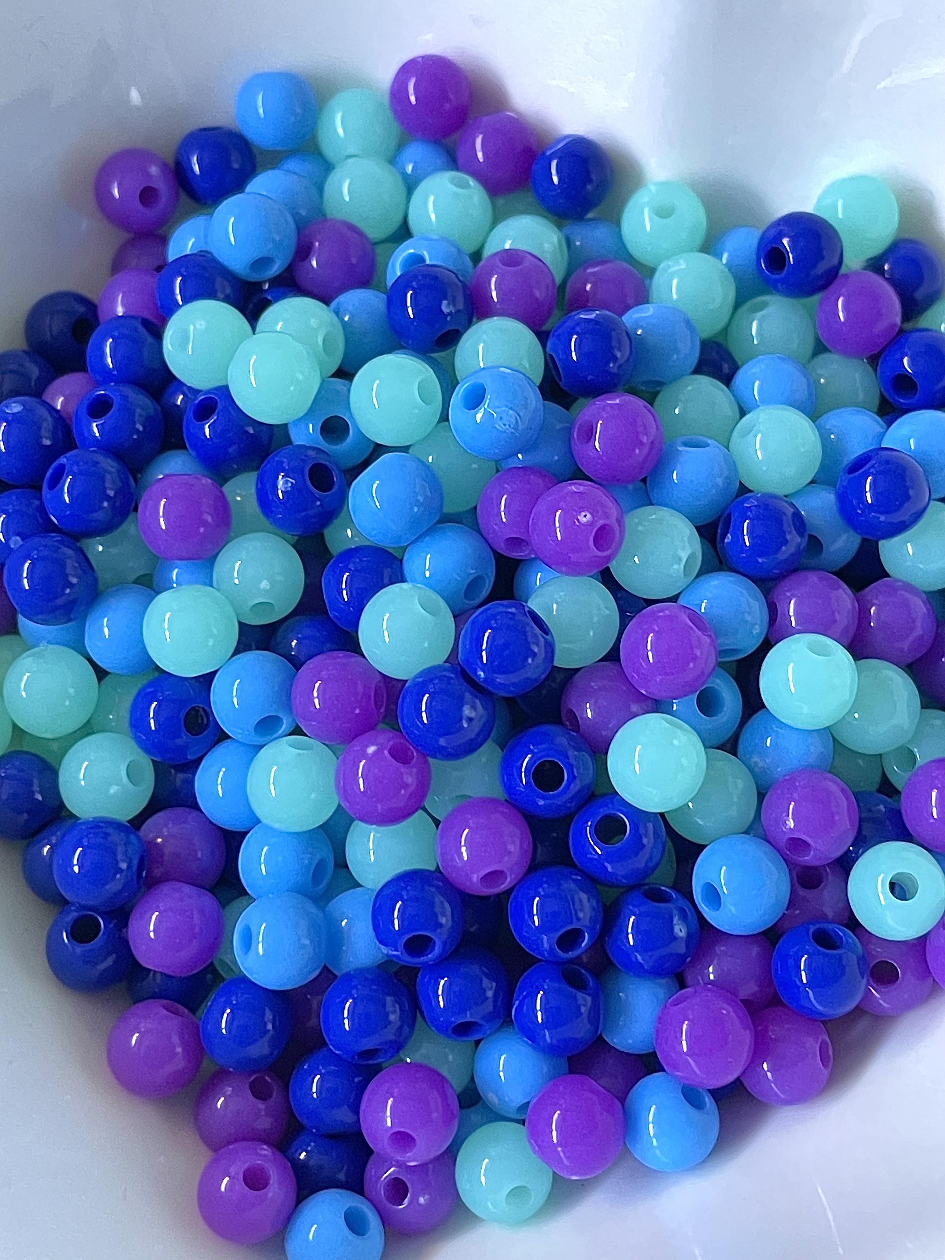6mm Super Bright Blue Purple Green Mix Round Bubblegum Resin Juice Globe Beads