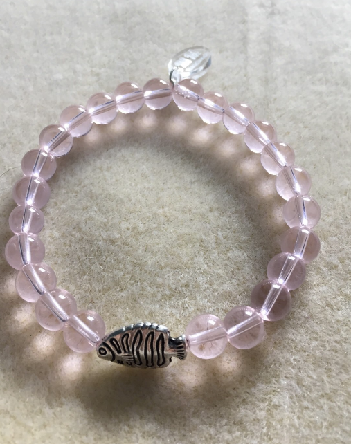 Round Transparent Glass and Fish Bead Bracelet