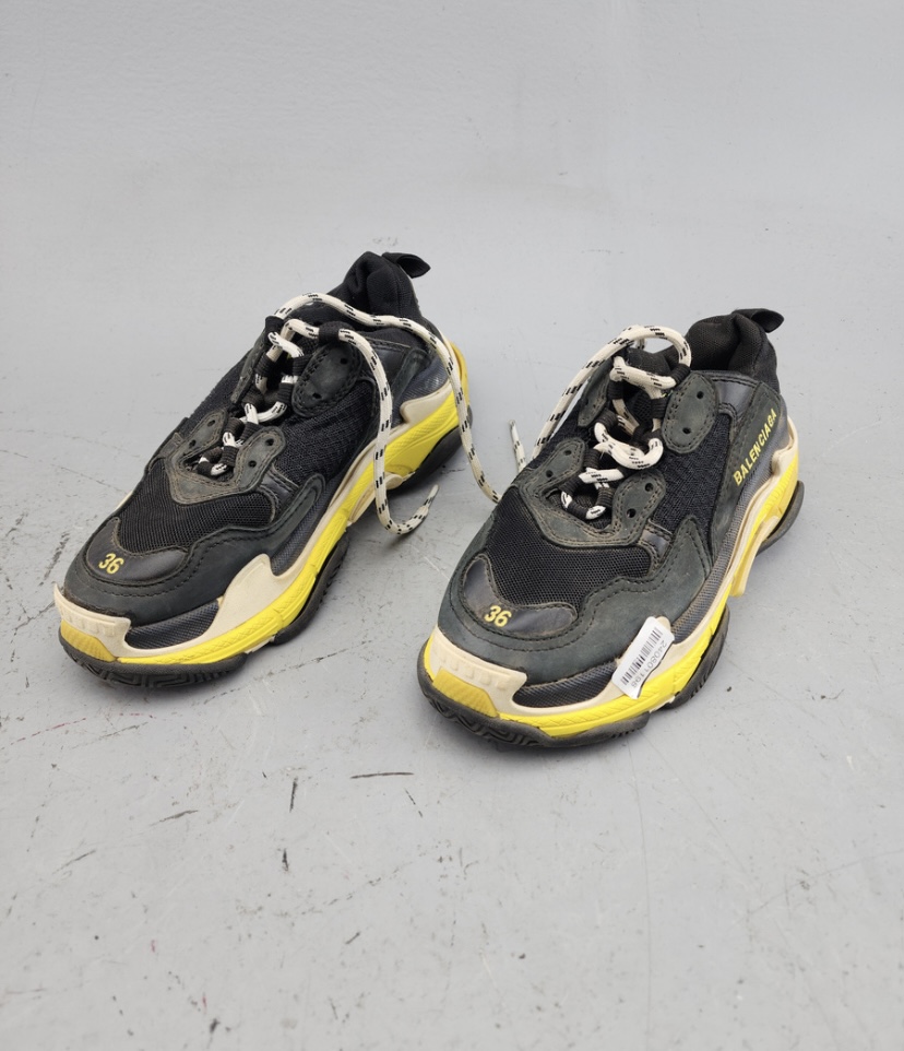 Balenciaga Triple S (size 3 )