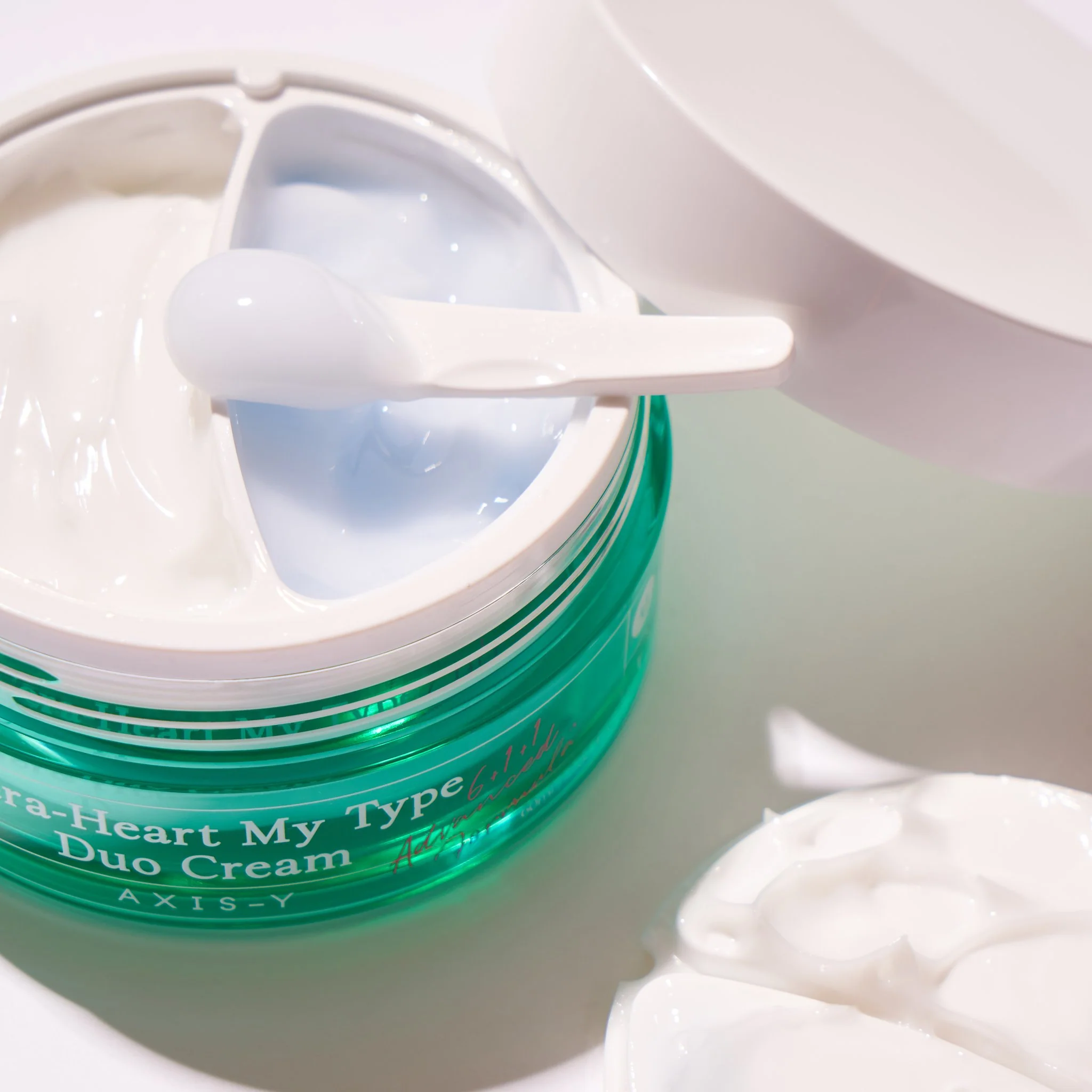 Dvigubas veido kremas mišriai odai „Cera-Heart My Type Duo Cream“