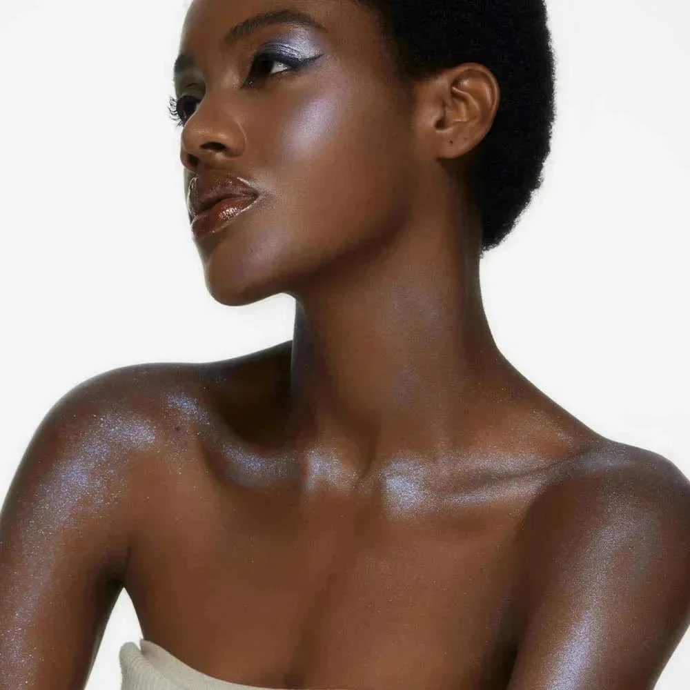 Odos blizgesys "Instant Retouch Body Highlight Powder" #GD04 One More Time 