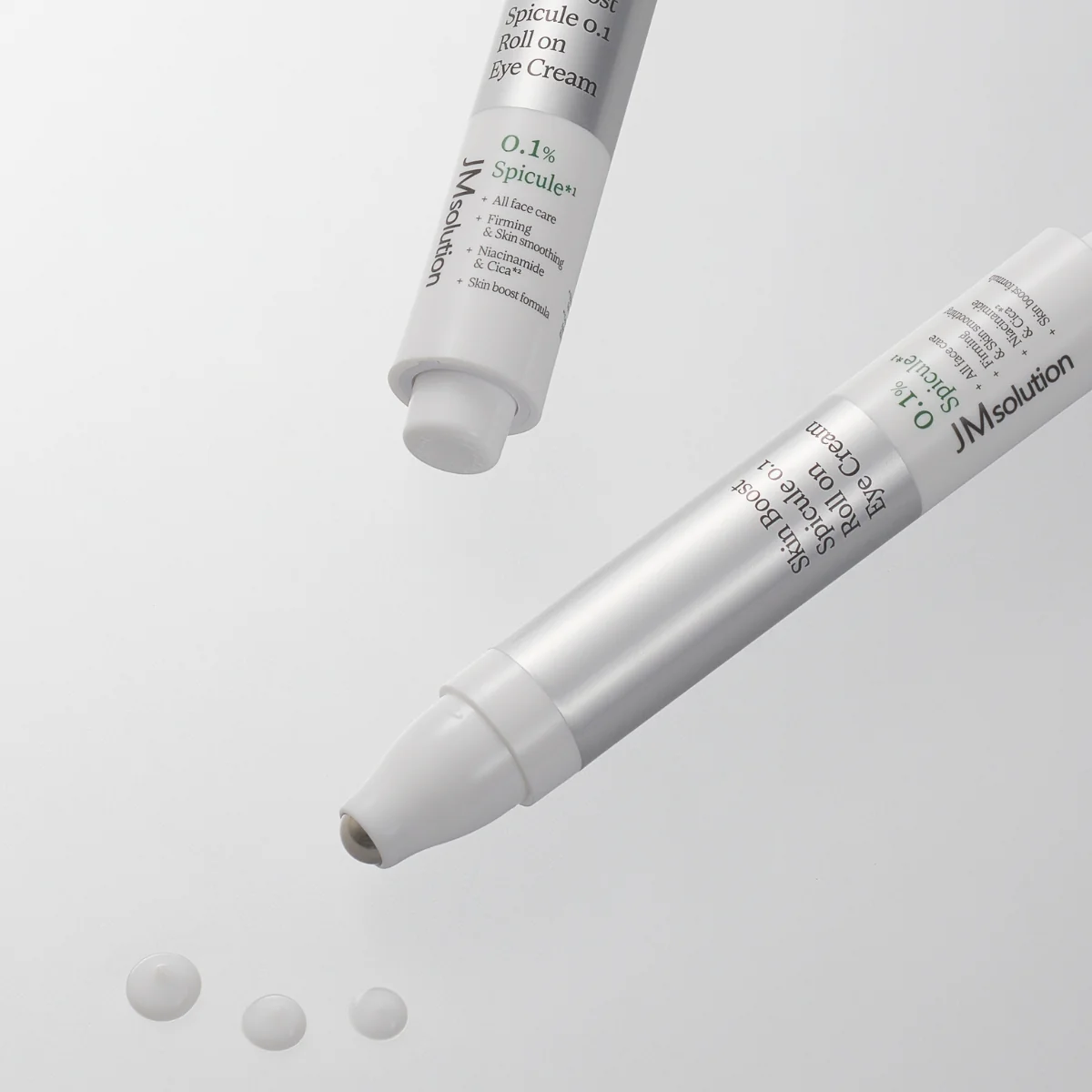 Paakių kremas JMsolution Skin Boost Spicule 0.1 Roll On Eye Cream – paakių kremas su mikro-spikulėmis (15 ml)