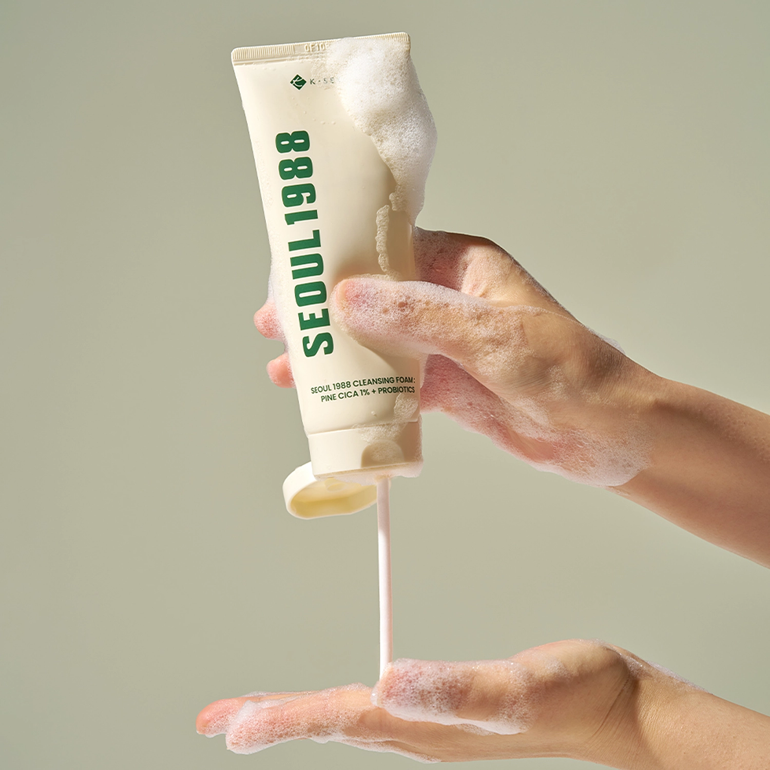 Veido prausiklis KSECRET SEOUL 1988 Cleansing Foam : Pine Cica 1% + Probiotics – švelnus putojantis prausiklis (150 ml)