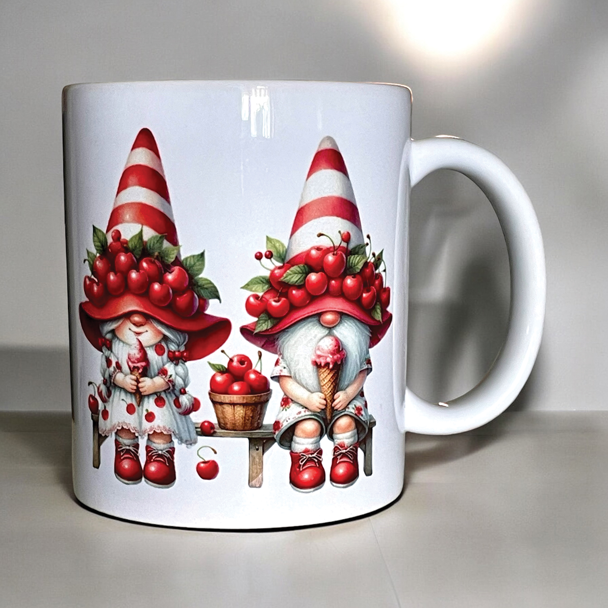 Tazza in ceramica personalizzata con stampa a sublimazione fronte retro