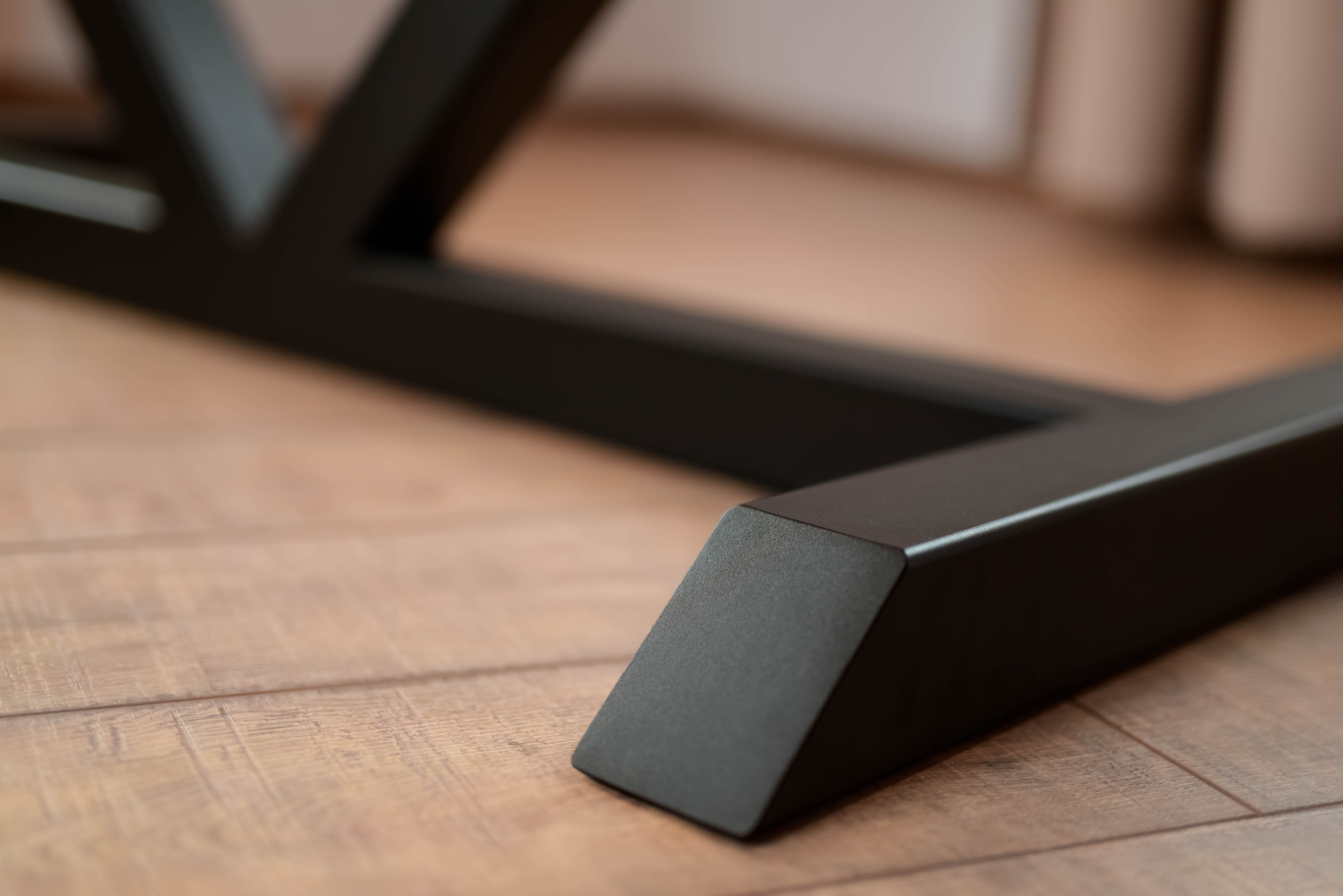 "K" asztal - masă - table