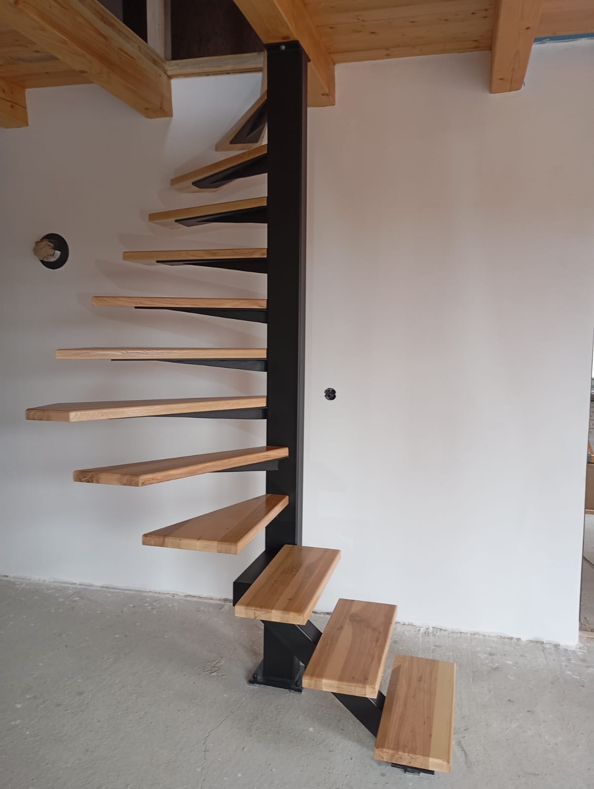 "GDC" lépcső - Scară "GDC" - "GDC" Staircase