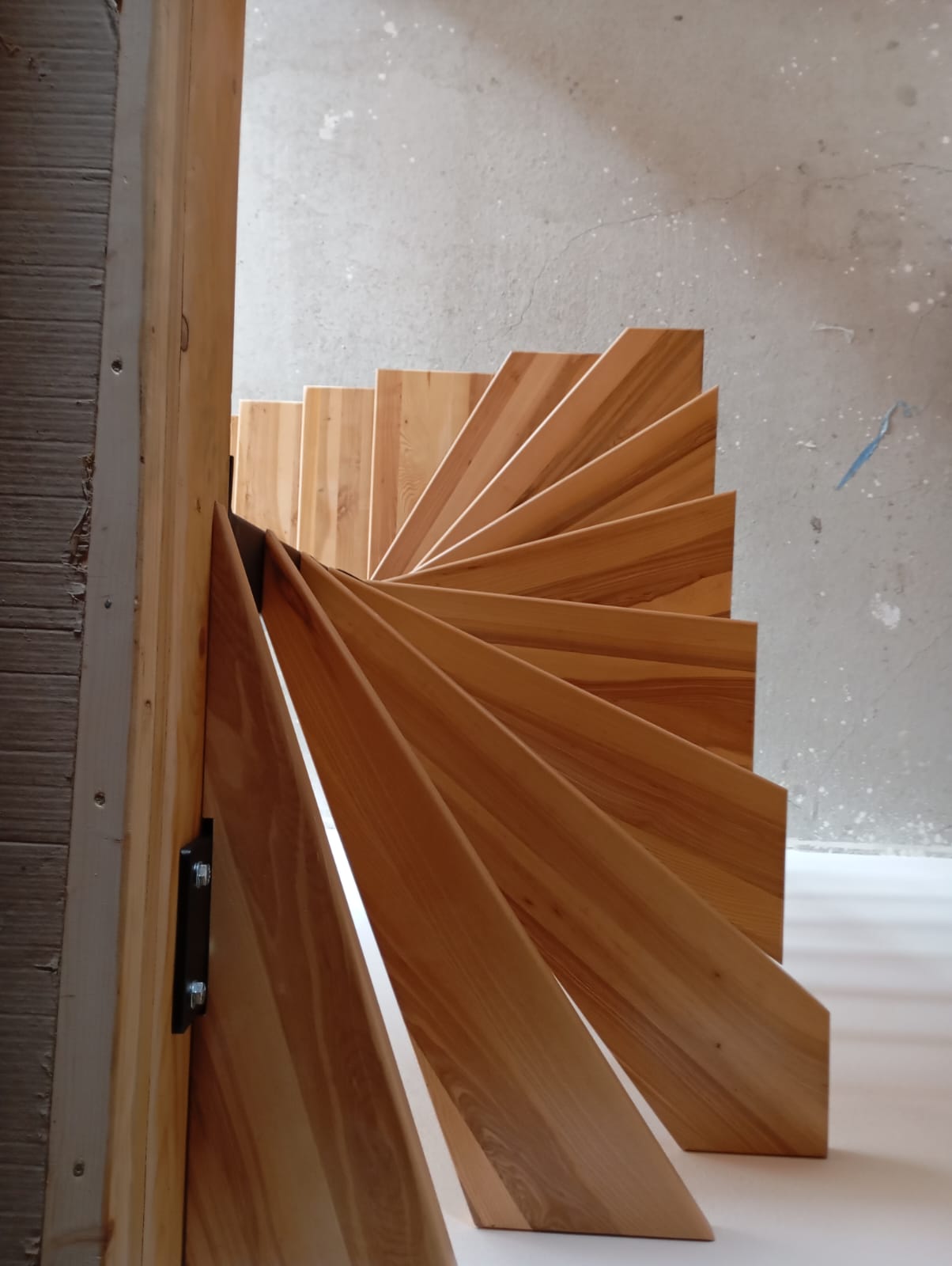 "GDC" lépcső - Scară "GDC" - "GDC" Staircase