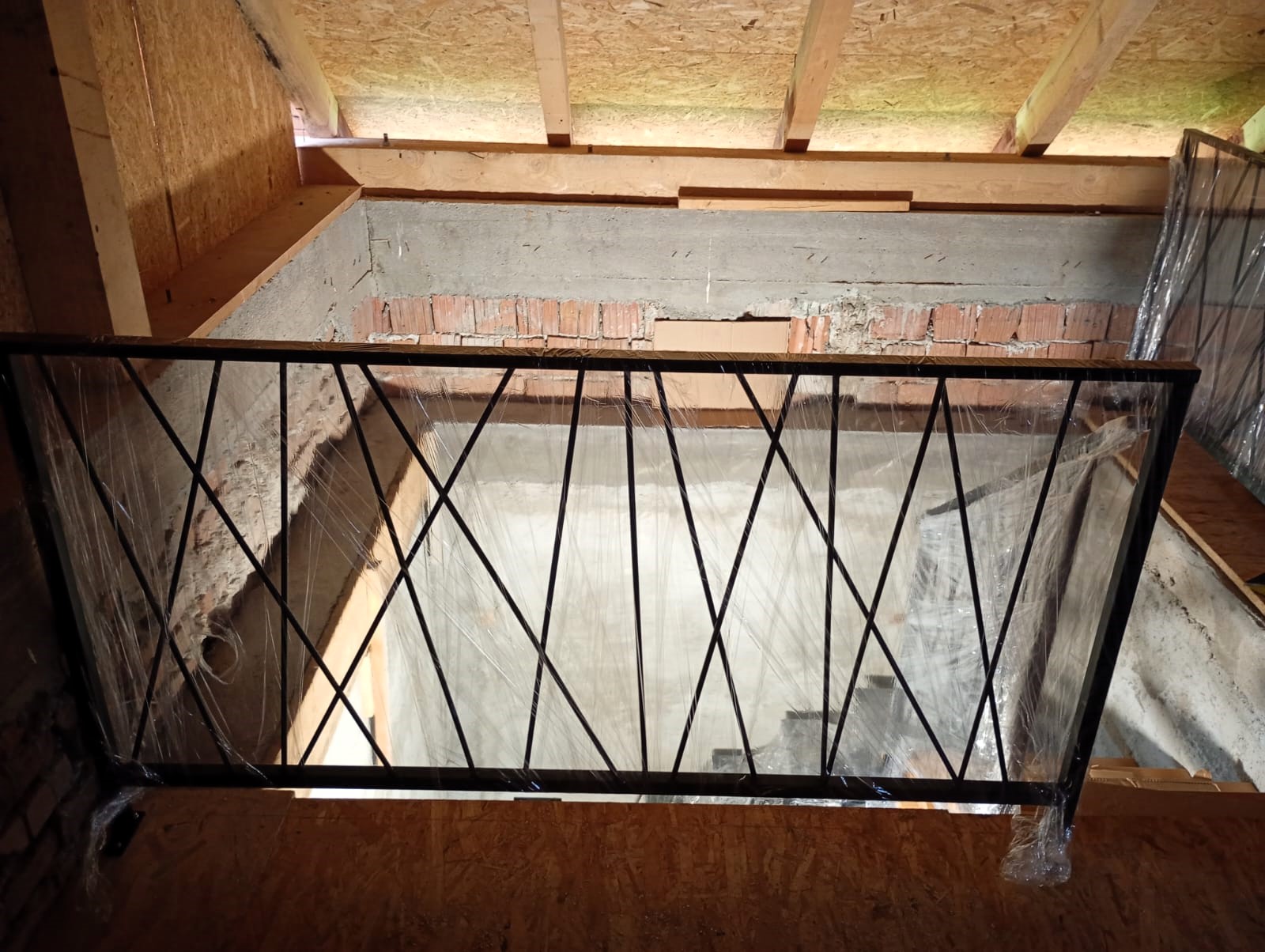 "SB" Lépcső - Scară "SB" - Staircase