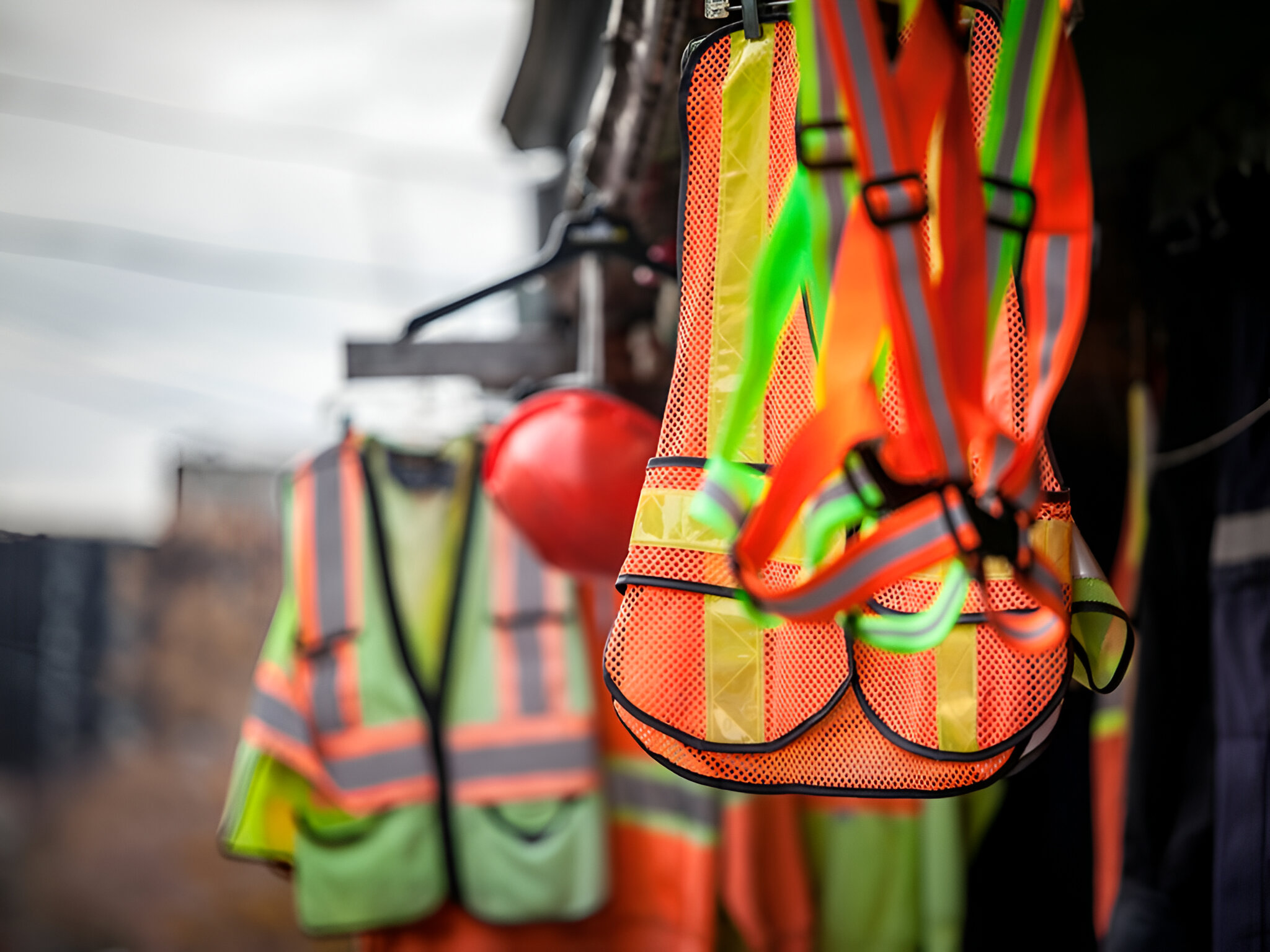 Chalecos Reflectivos - Bandoleras - Banderines