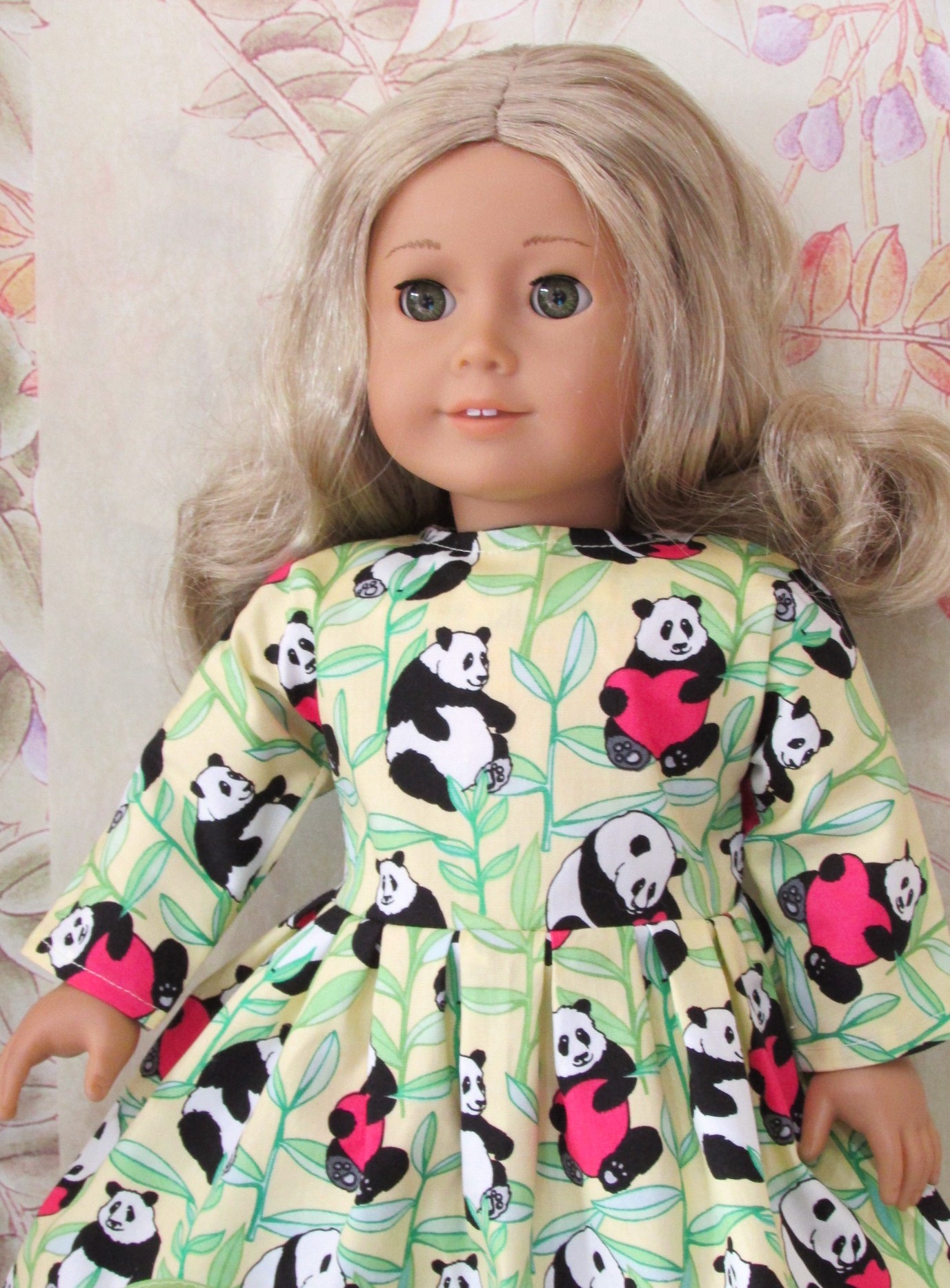 911  Pandas with Hearts Long Sleeved Dress, Panda Bag