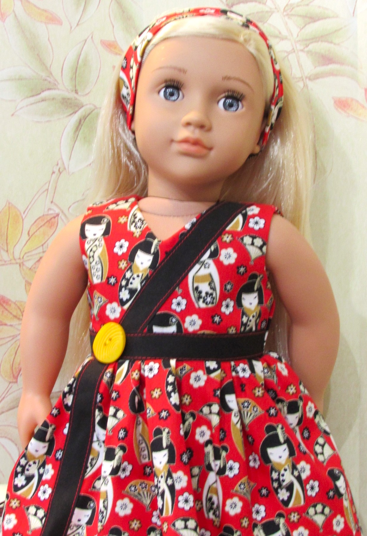 872   Japanese Kokeshi Doll Dress, Bag, Headband and Red Ankle Boots
