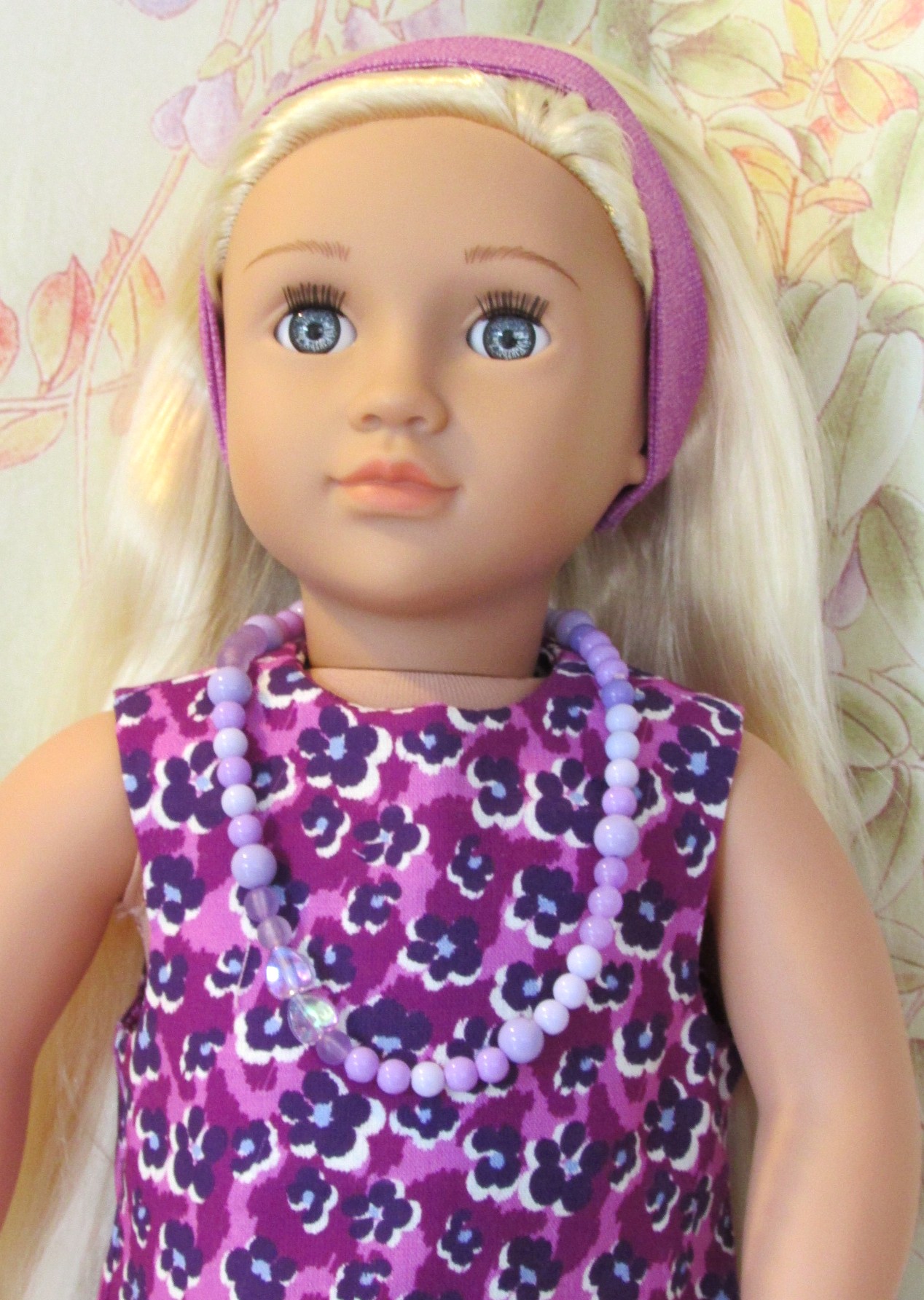 865   Purple Shift Dress with lots of accessories including shoes