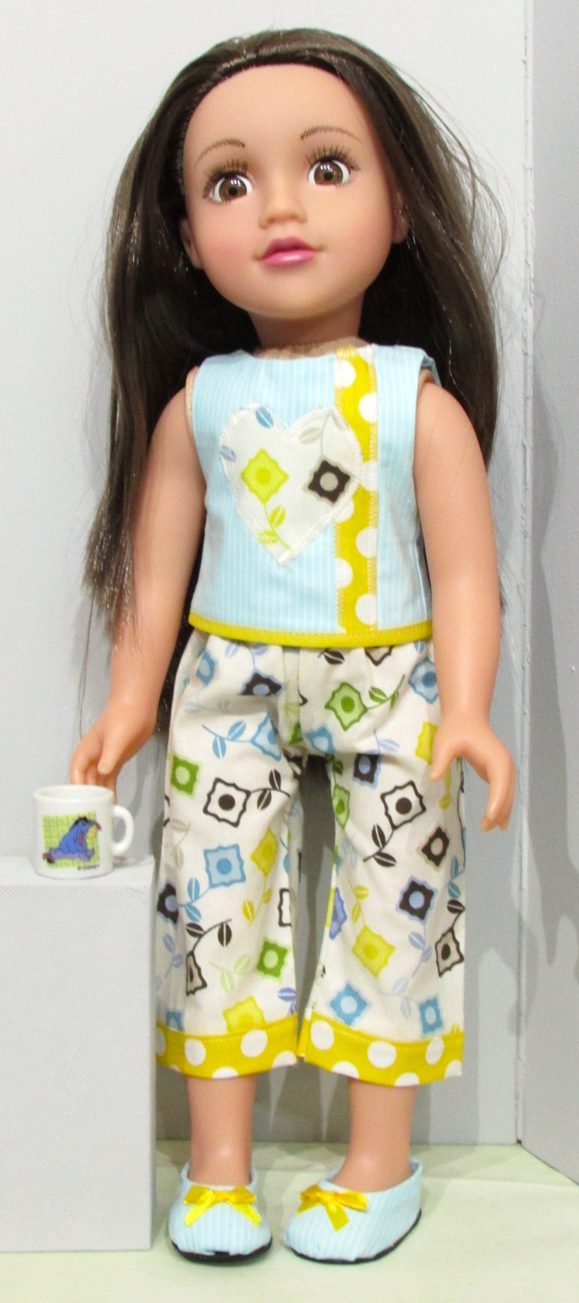 839     Cropped Aqua Stripe & Yellow Pyjamas, pjs, aqua slippers, mug