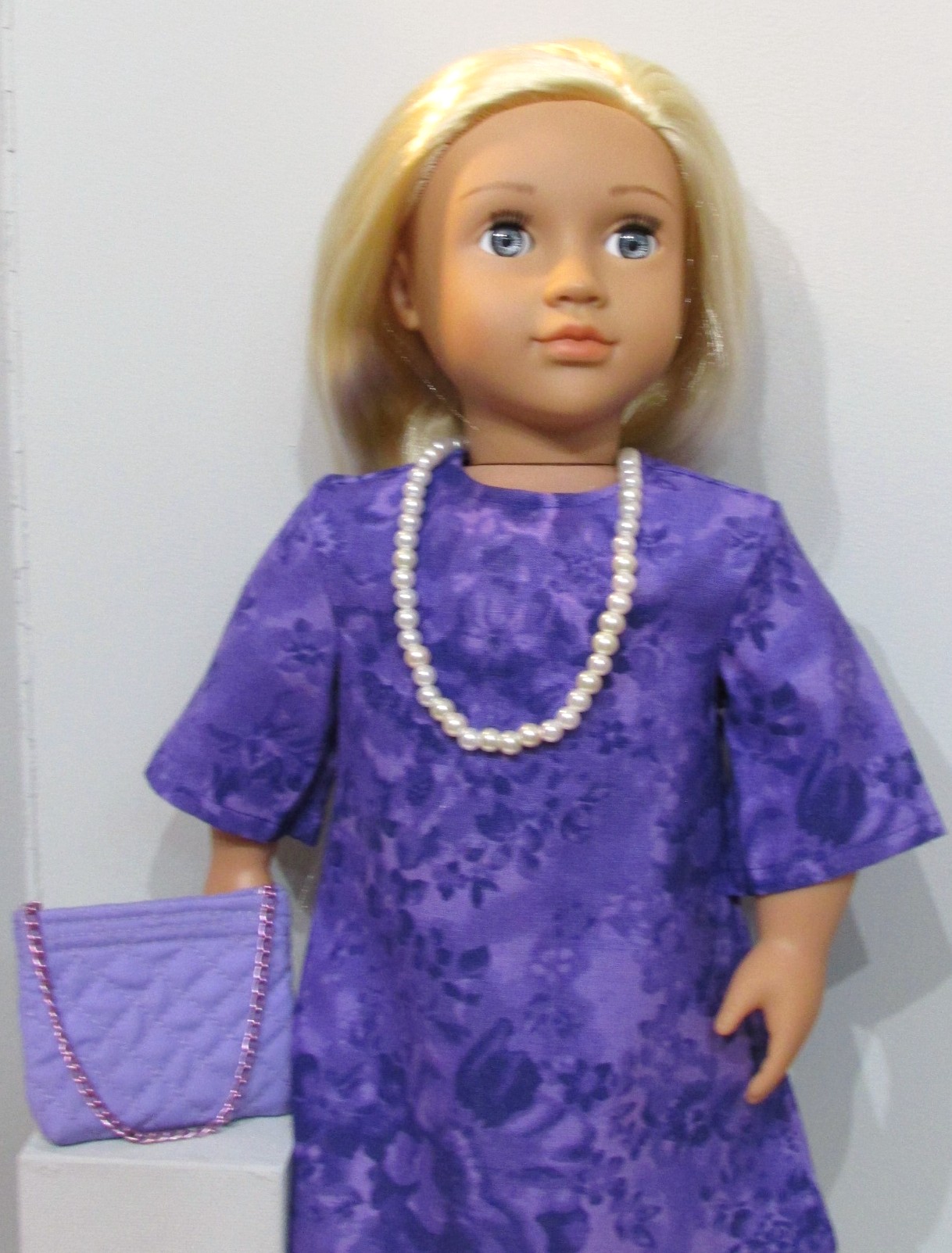 844      Purple Flowers Dress, Shoes & Quilted Bag, Pearl Necklace