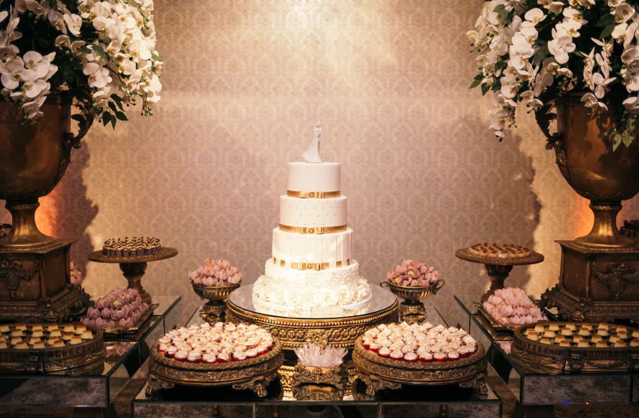 BOLO LARISSA PARDINHO