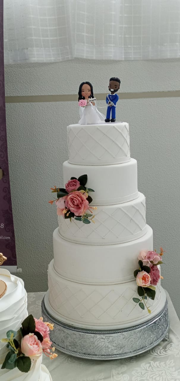 BOLEIRA JULIANA PRATA 1