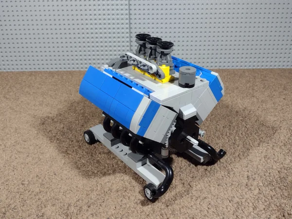 Upgraded Realistic V8 MOC