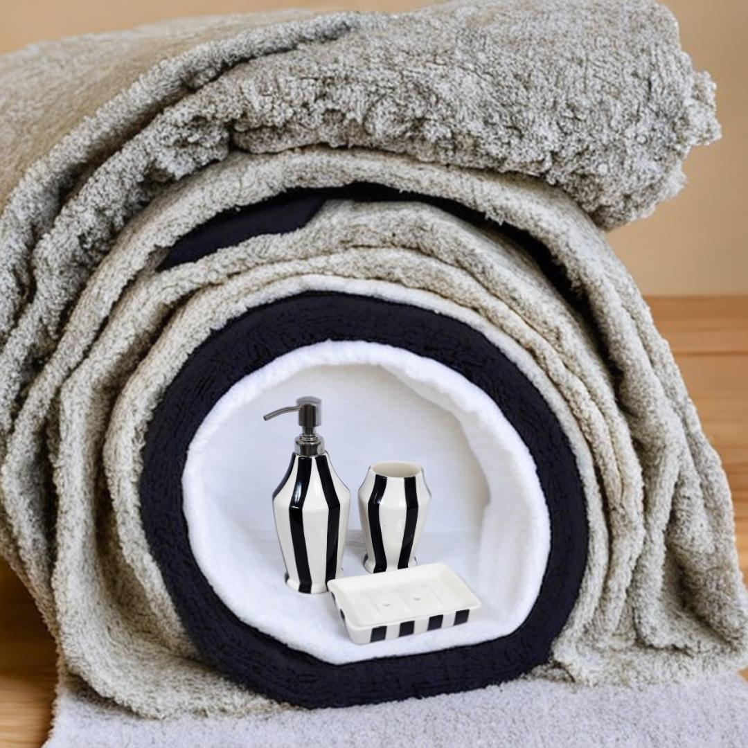 Black & White Ceramic Bath Set