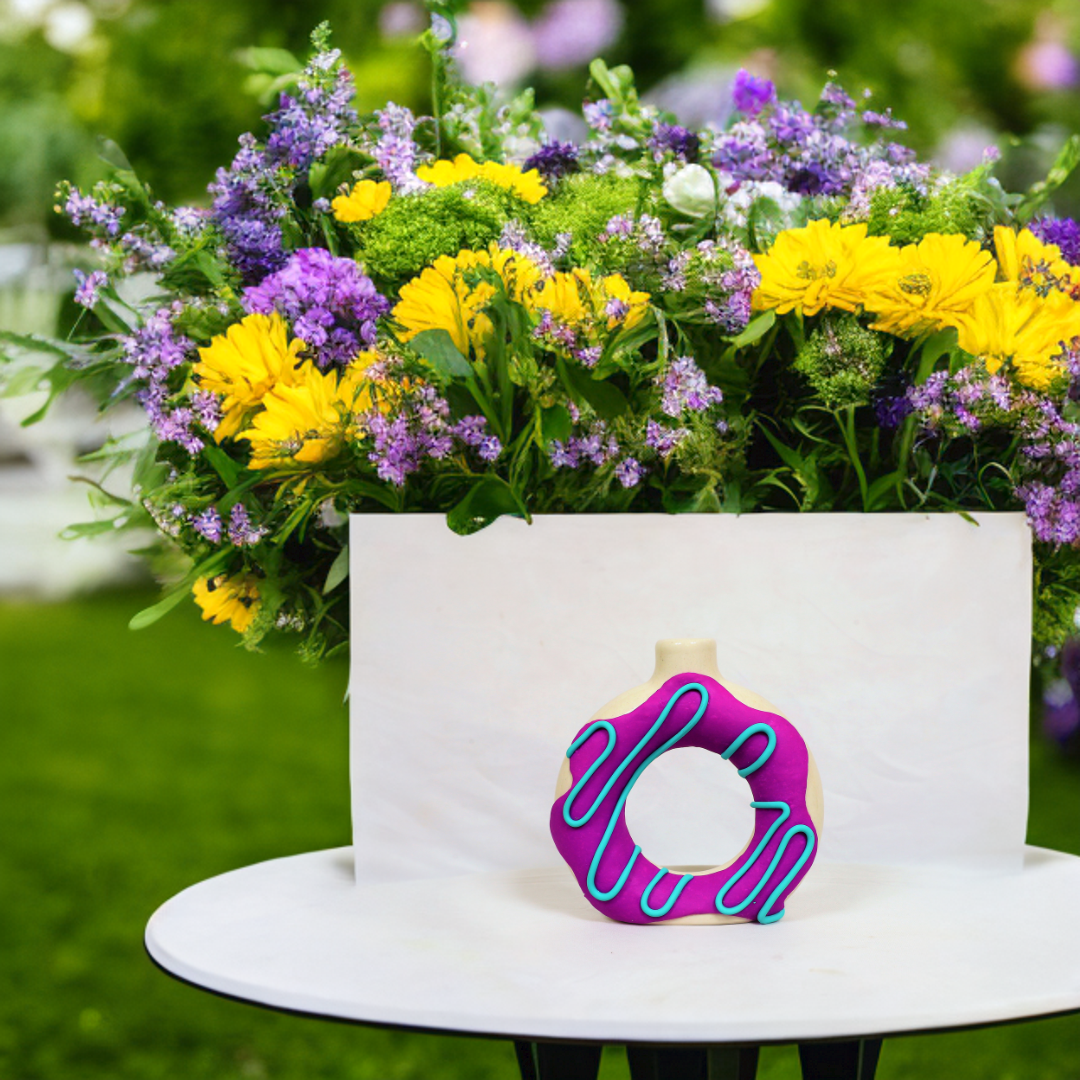 Swirl Donut Vase