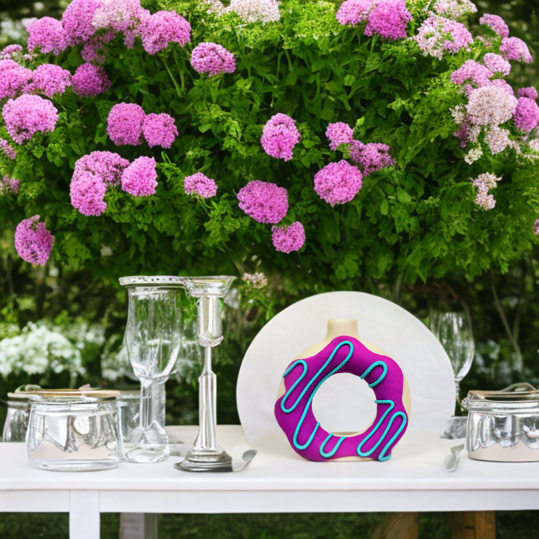 Swirl Donut Vase