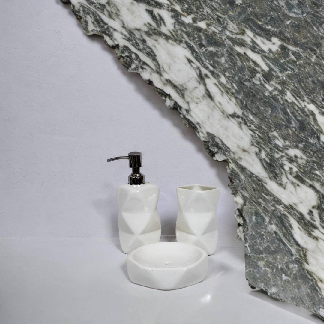 Diamond Cut Ceramic Bath Set (White)