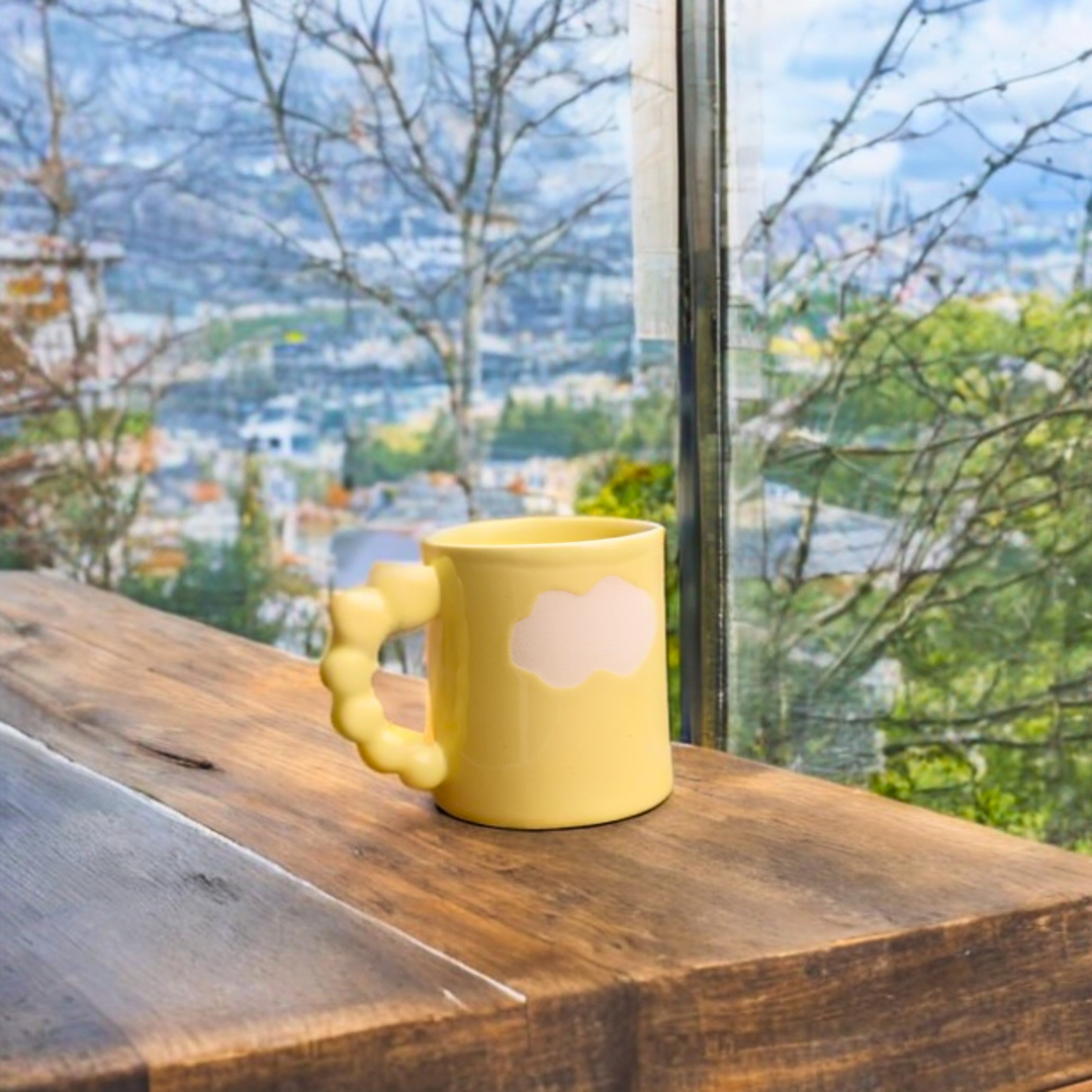 Ceramic Coffee Mug with Cloud Design (Pastel Yellow)
