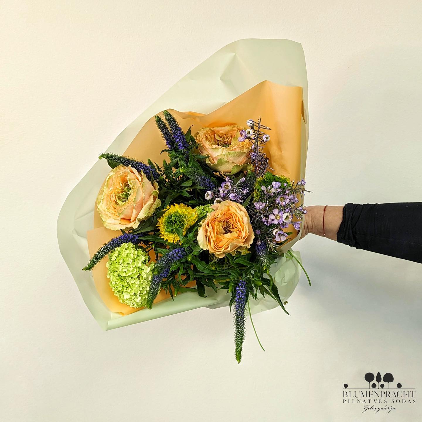 Dienos puokštė. Pristatymo paslauga