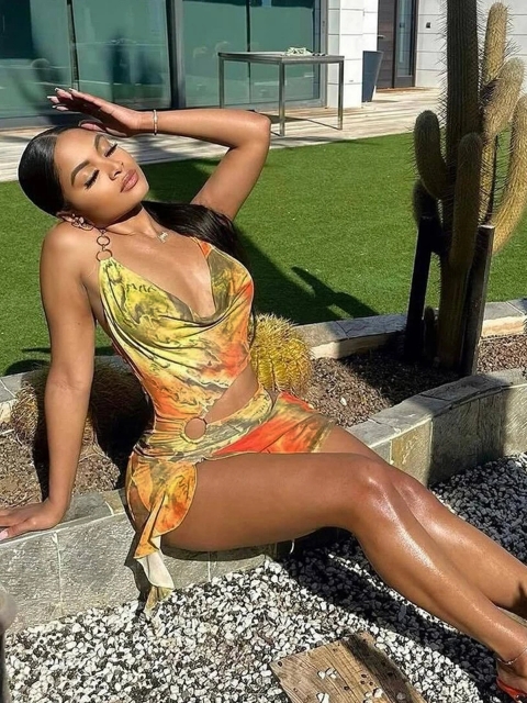 Robe à col licou, mini robe en maille, imprimée colorée, sexy, dos nu, fendue, vêtements de vacances, 2024