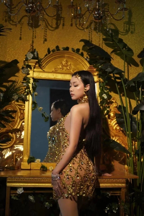 Mini robe de soirée strass scintillante, tenue de soirée sexy et brillante pour femme