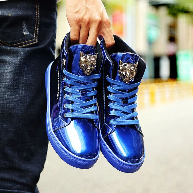 Baskets montantes bleues brillantes style British pour Homme