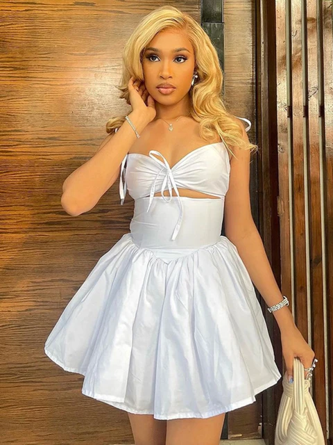 Robe plissée élégante à bretelles et découpes solides, Robe sexy