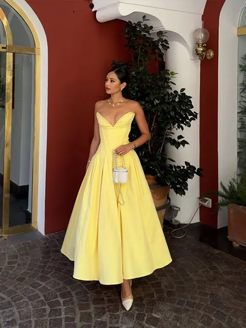 Robe Maxi Plissée Sans Bretelles, Ourlet Long, Tenue Sexy en fibre