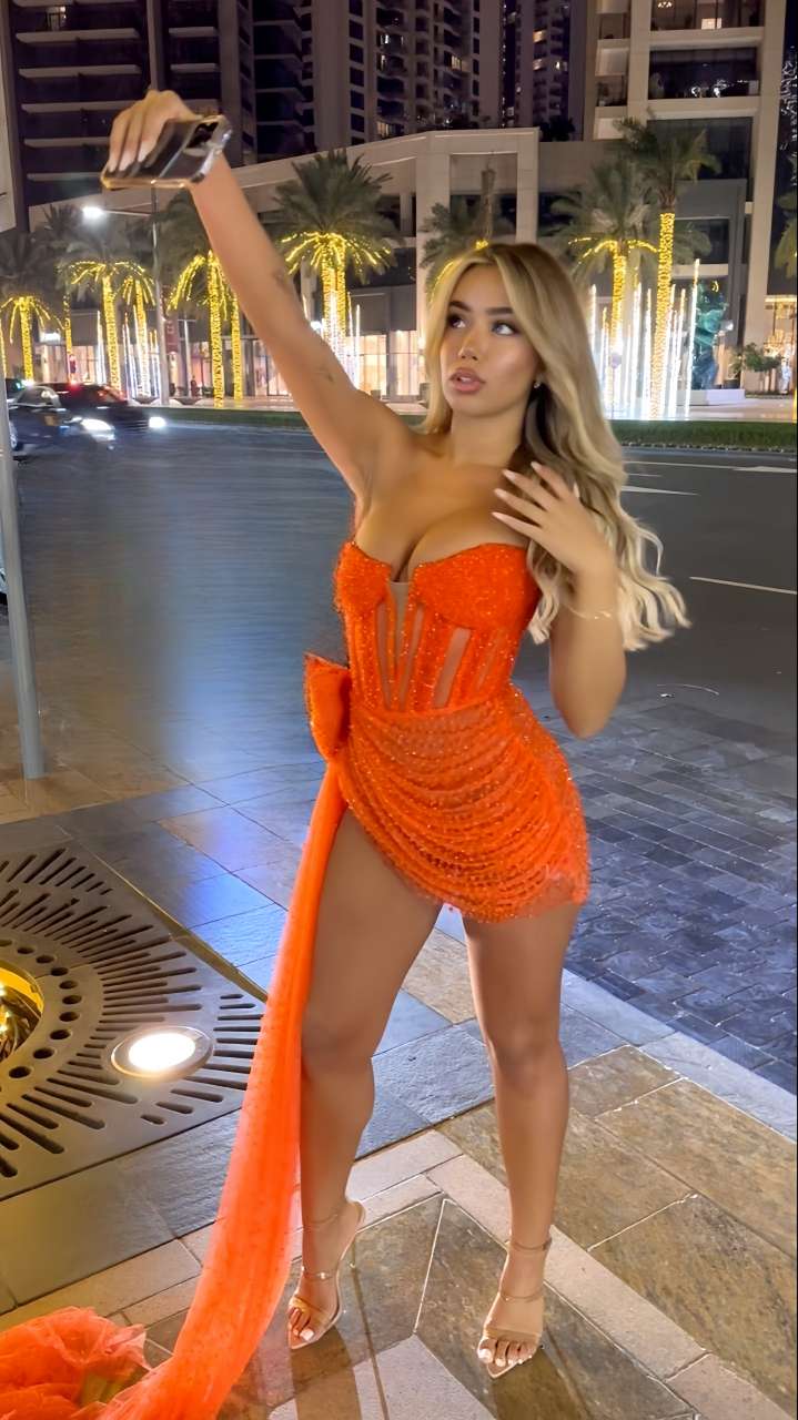 Robe de cocktail orange à paillettes pour femmes