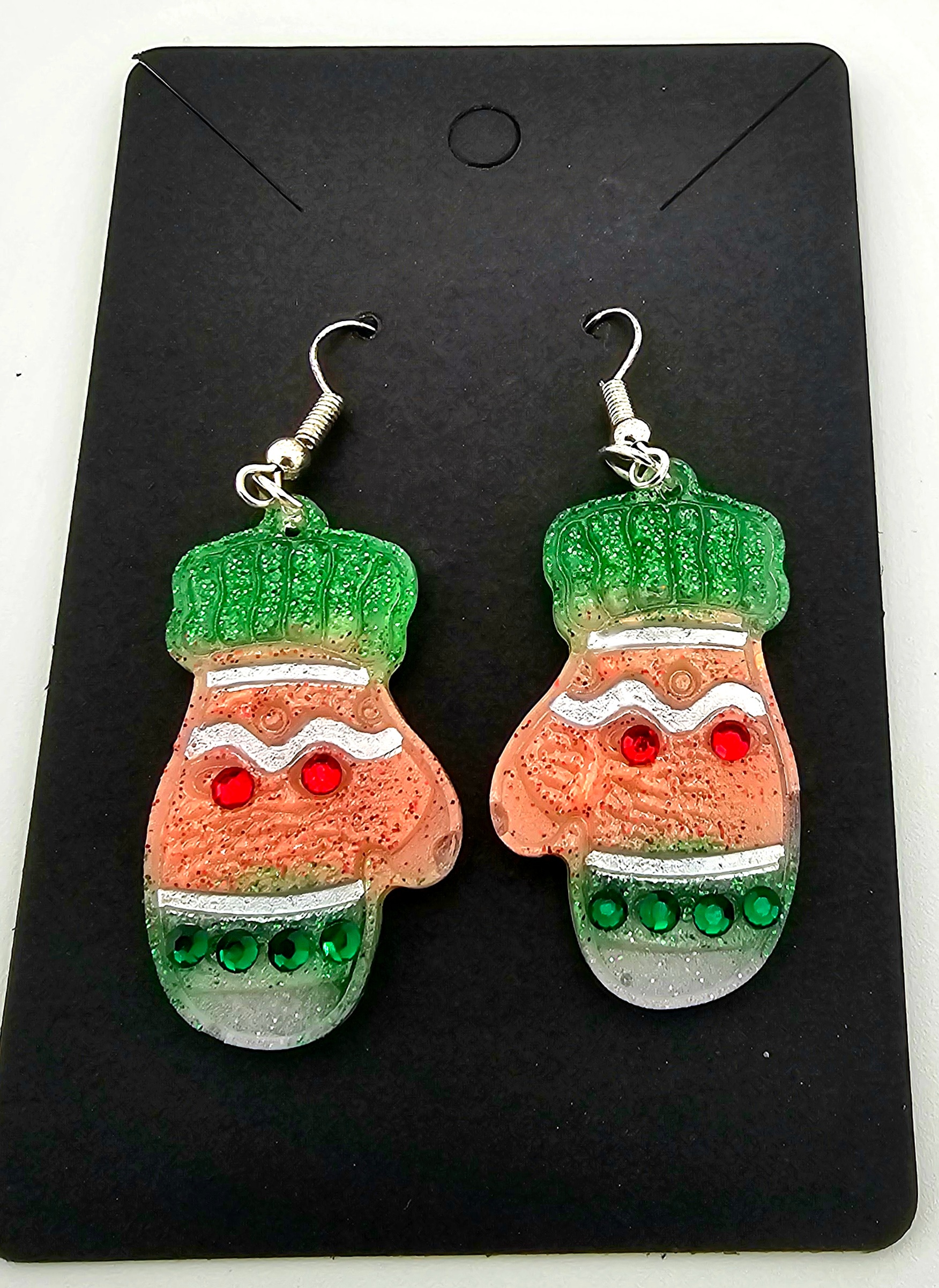 🎁Enchanted Holiday Glow Mitten Earrings🎁