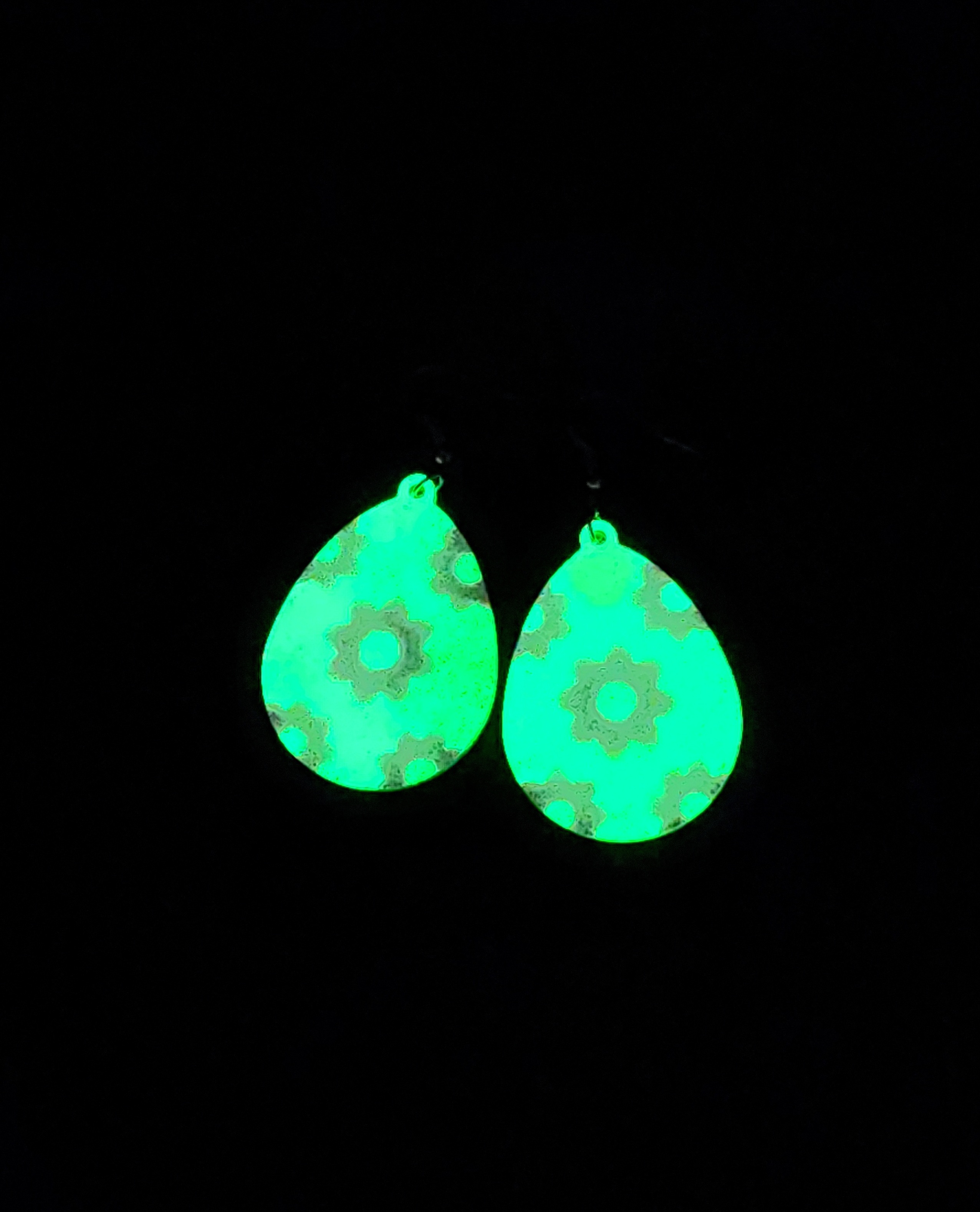 🌷 Eggchanting Bloom Earrings