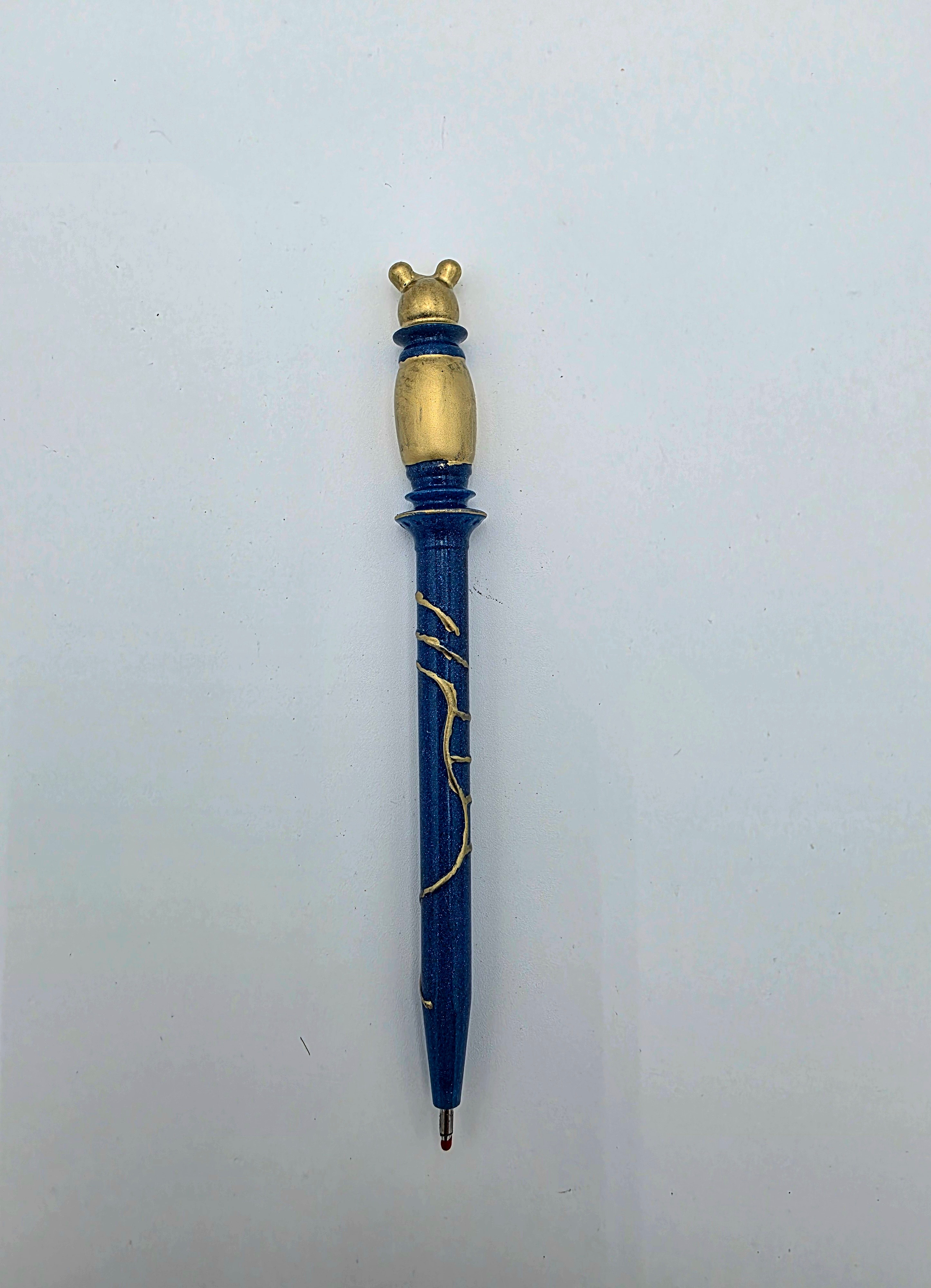 🌙🐭 Celestial Cuddle Glow Pen 🐭🌙