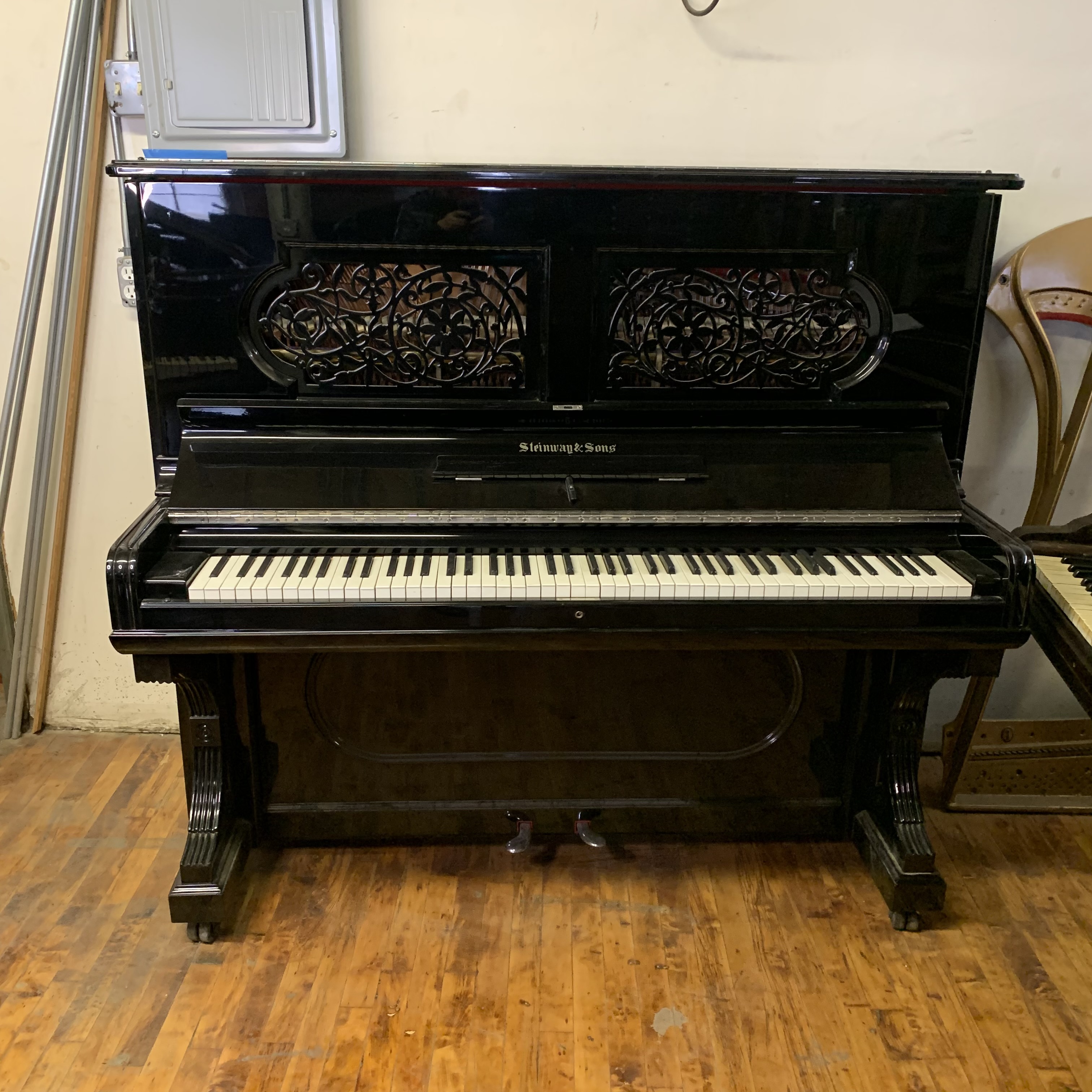 Steinway Large Upright 
