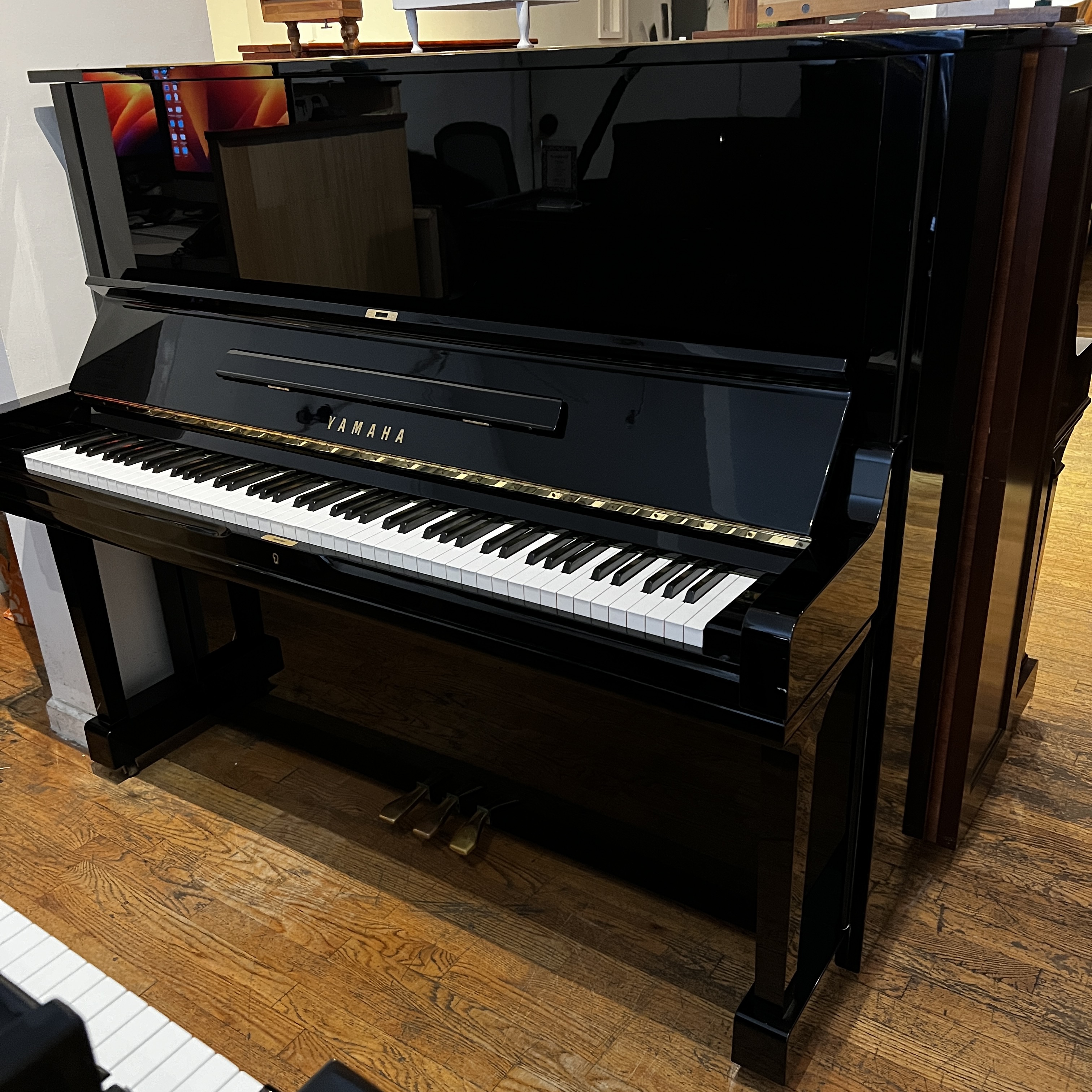 Yamaha upright piano