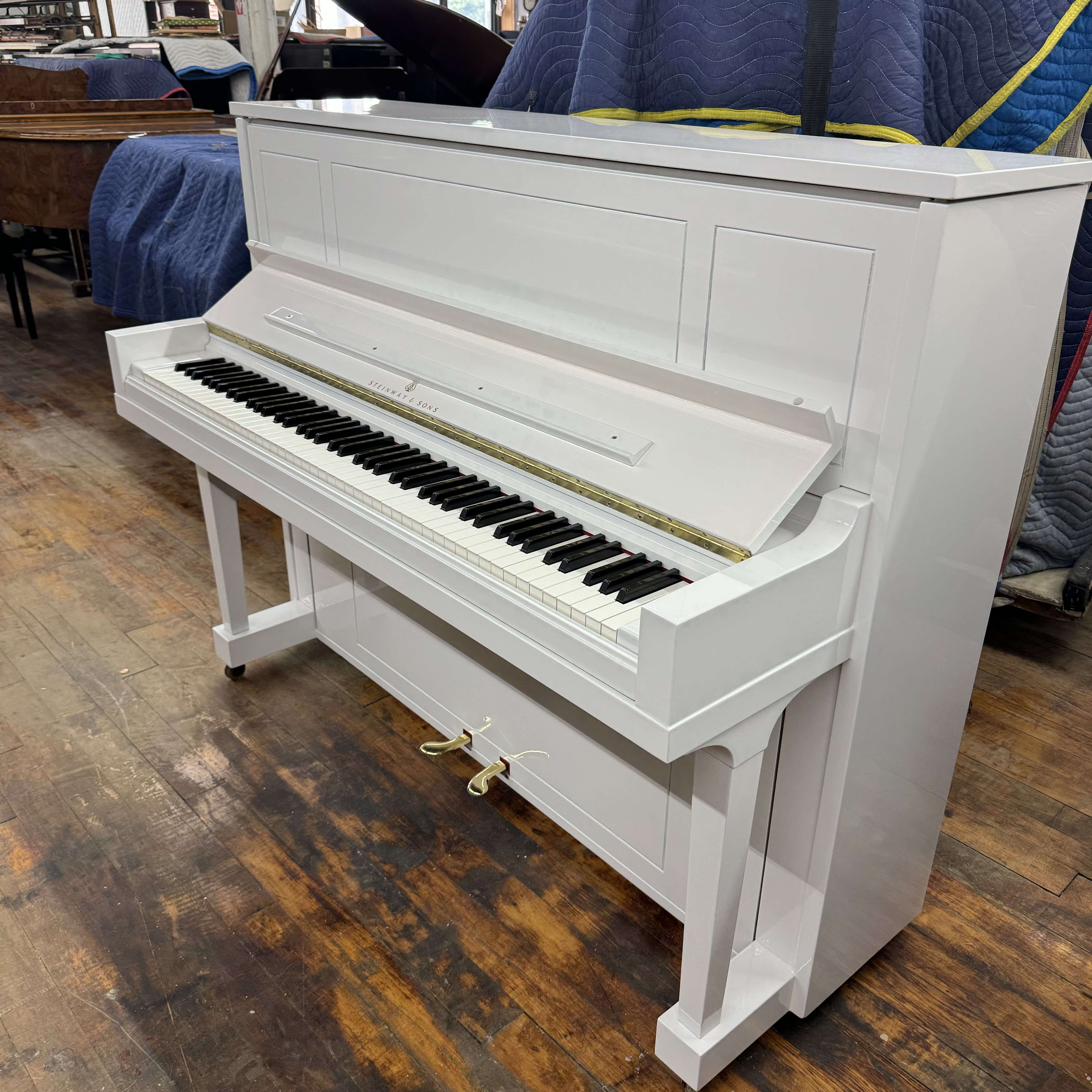 Steinway 1098 White upright Ra