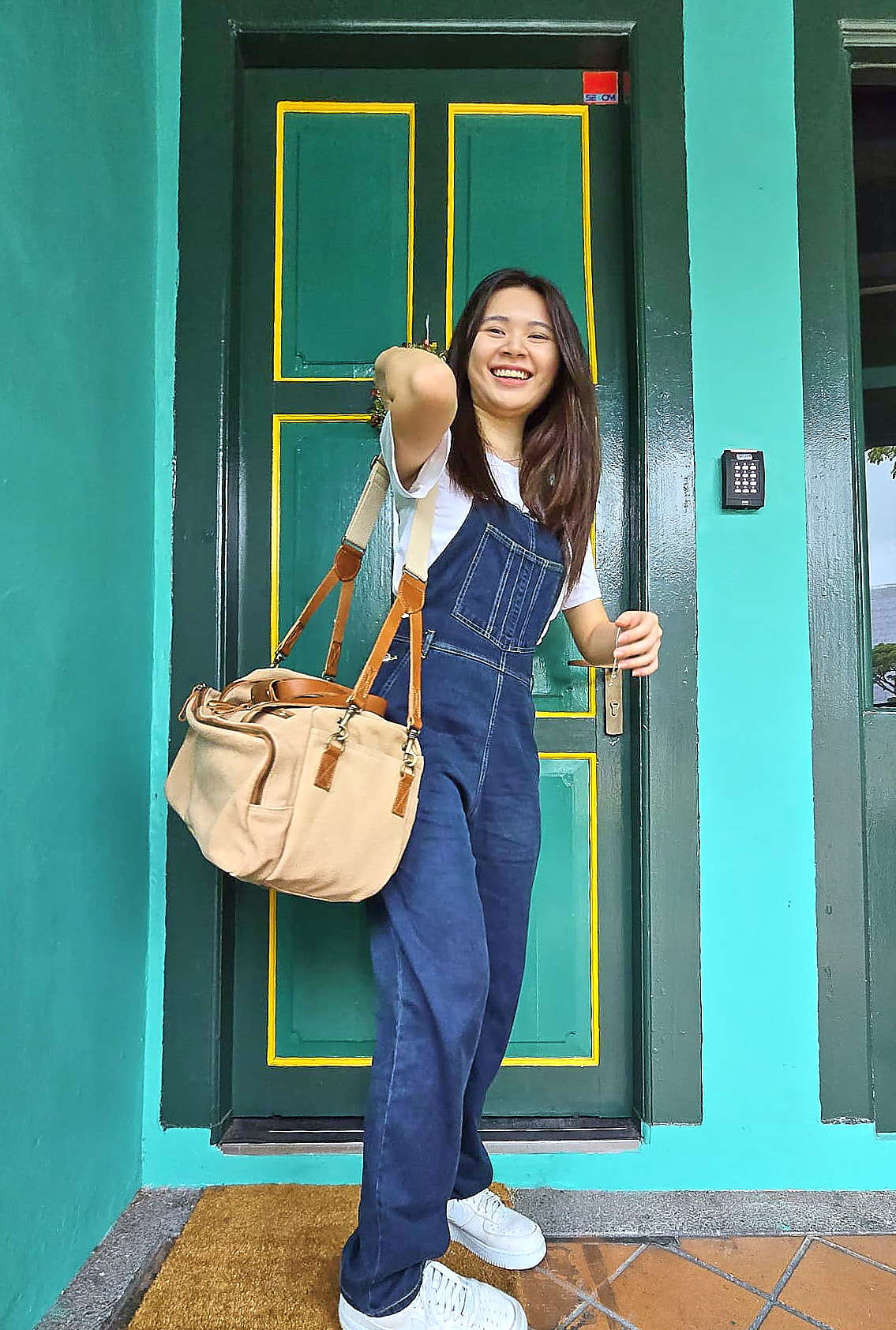 Outdoor canvas bag with leather trim by Bonfanti | made in Italy