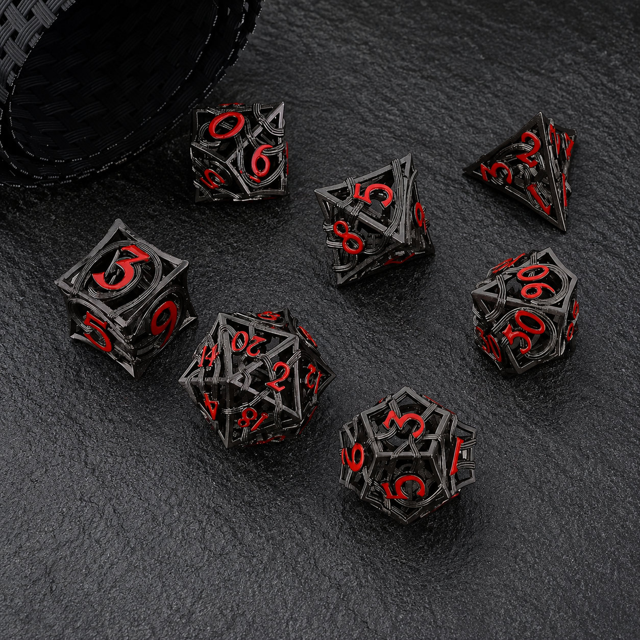 Set de Dés Métalliques Noirs & Rouges