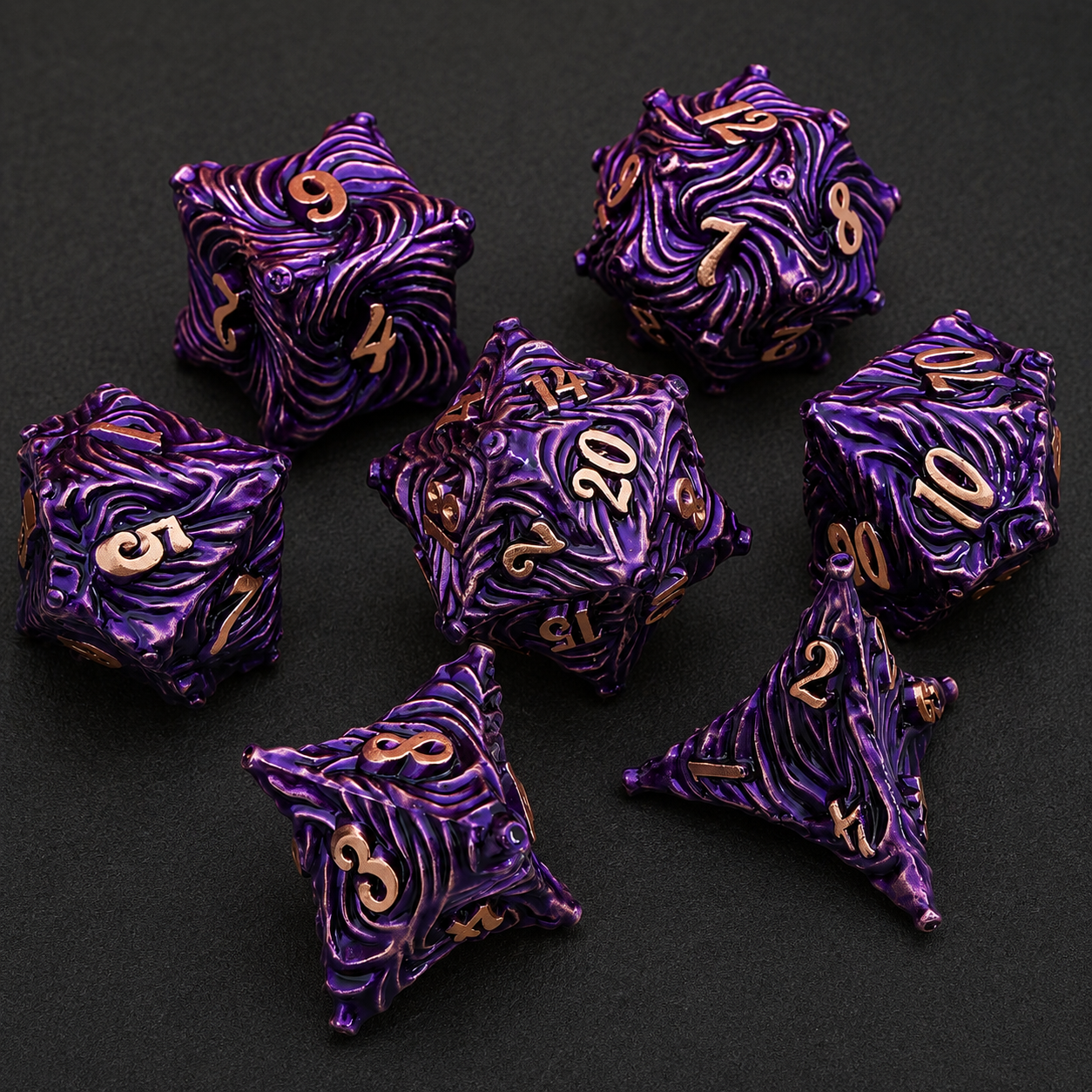 Set de dés de JDR fantasy violet, Torsades Arcanique
